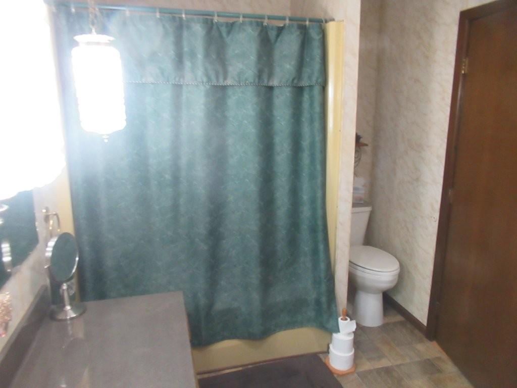 440 Main Street Property Photo 15