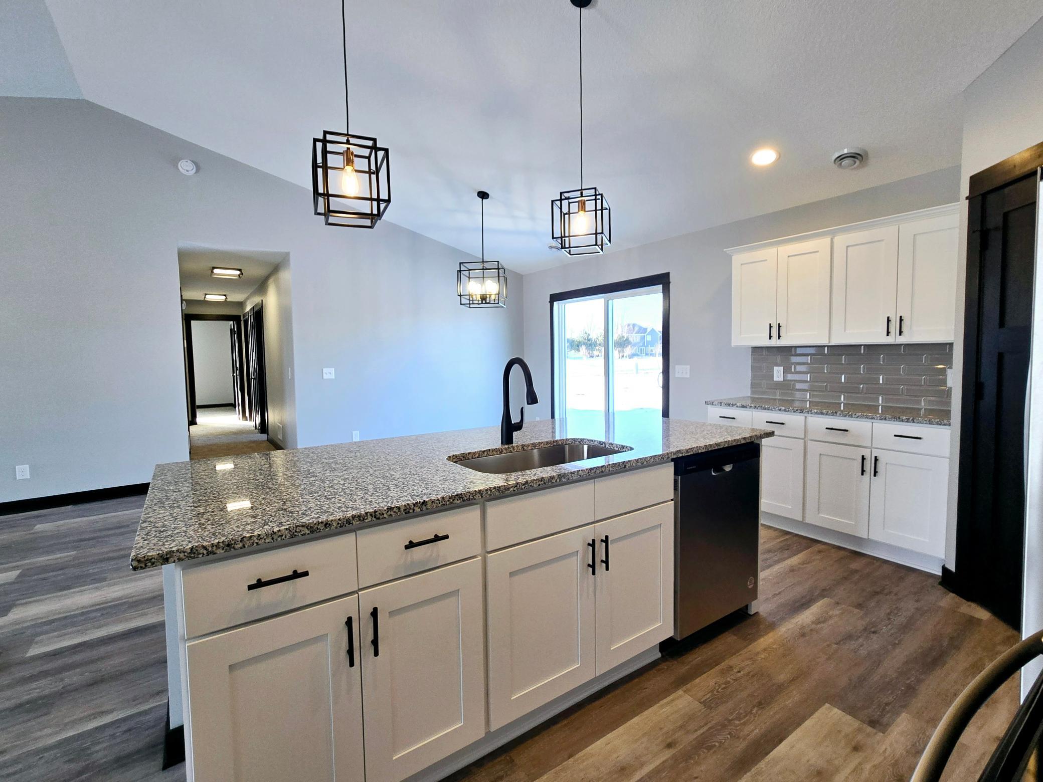 321 Falcon Run Property Photo 7