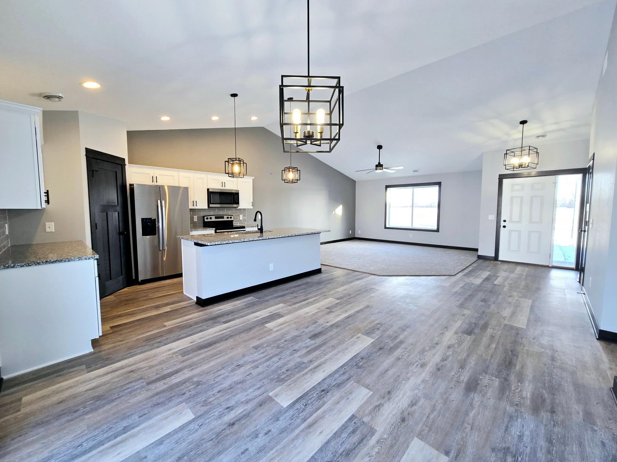 321 Falcon Run Property Photo 11