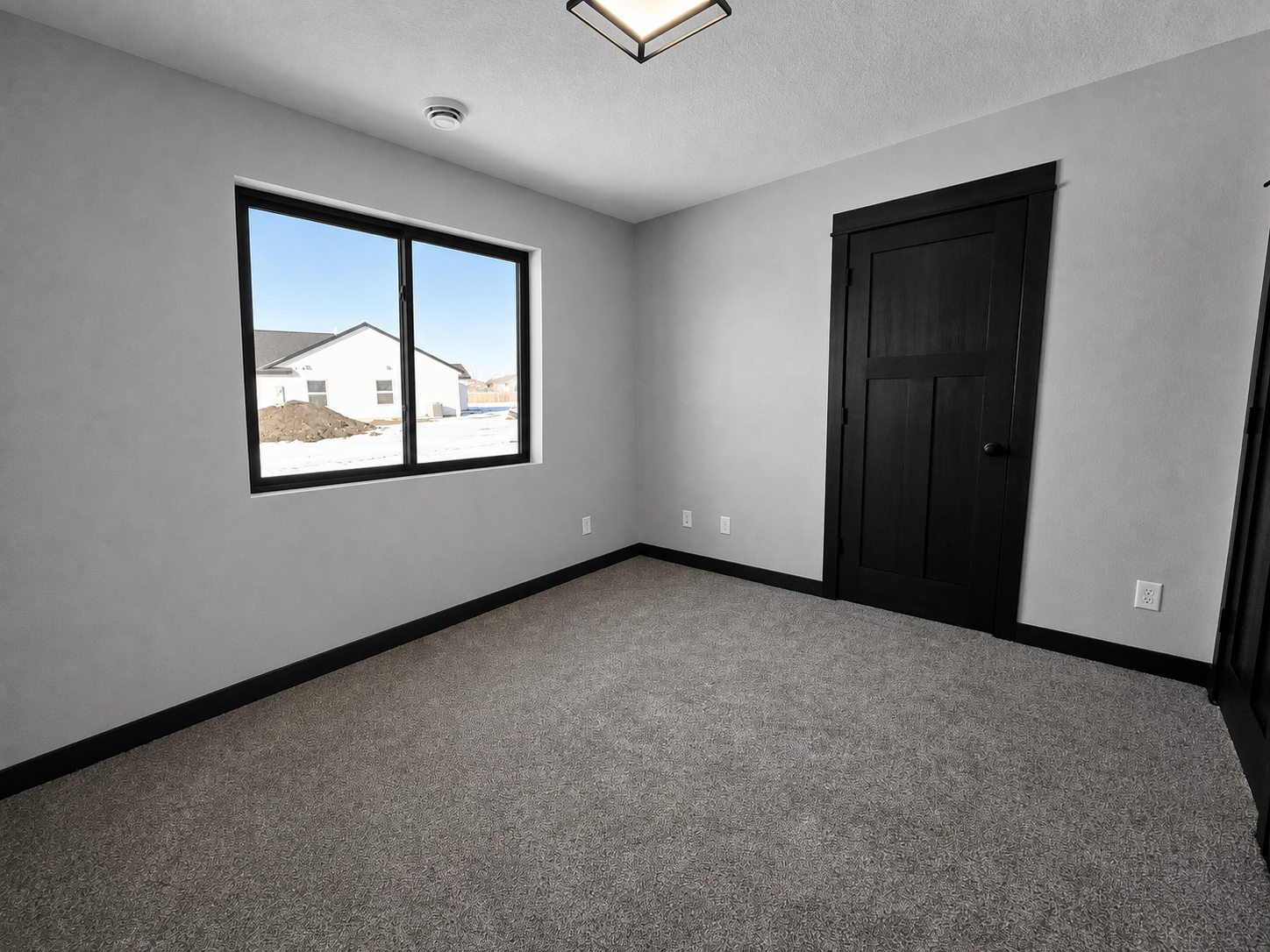 321 Falcon Run Property Photo 18
