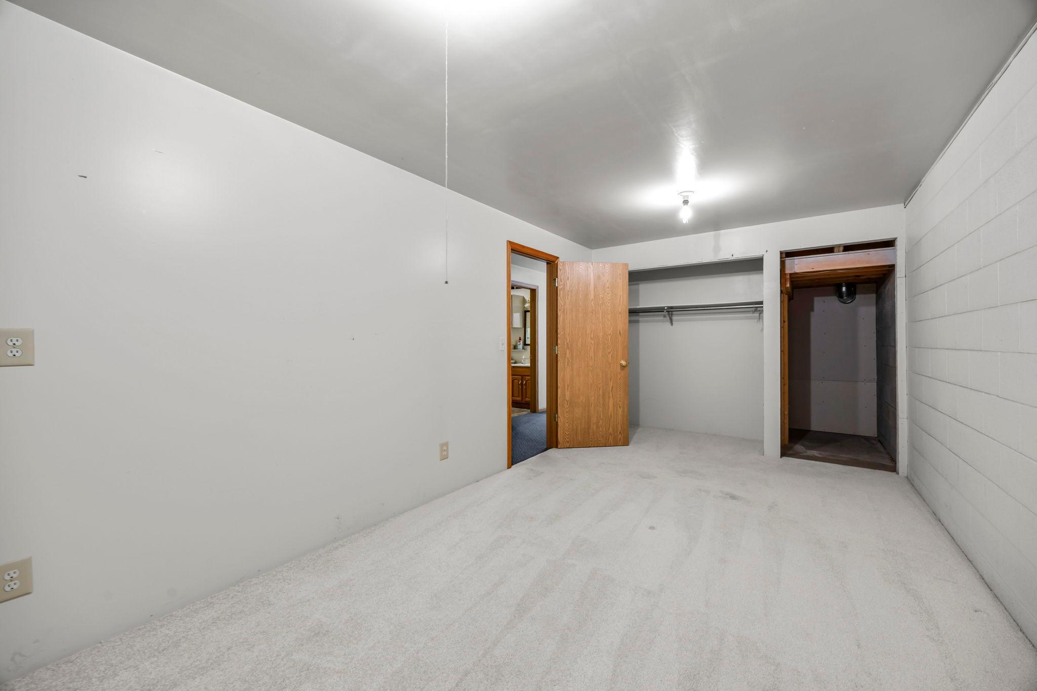 1048 85th Avenue Property Photo 47
