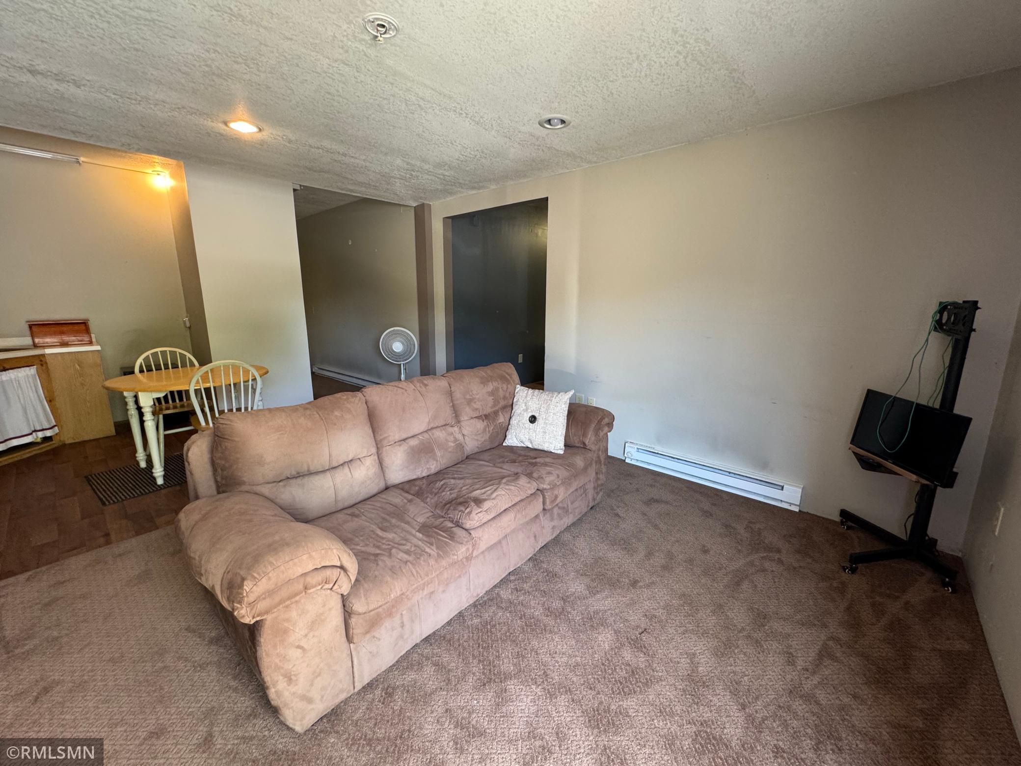 22675 Quamba Street Property Photo 3