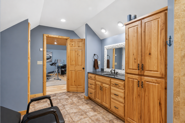 9805 Sharon Place Nw Property Photo 34