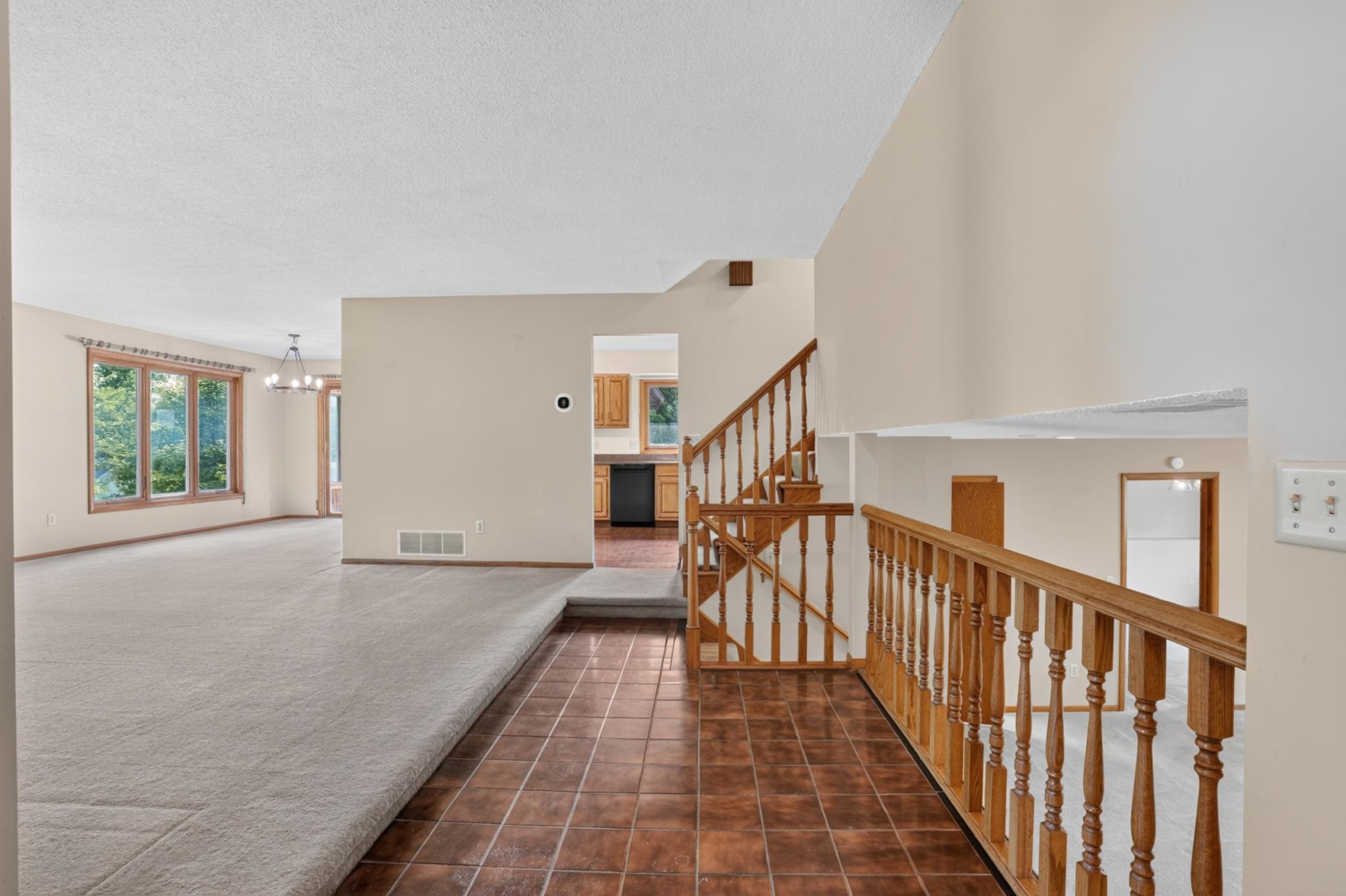 21 Carriage Lane Property Photo 14