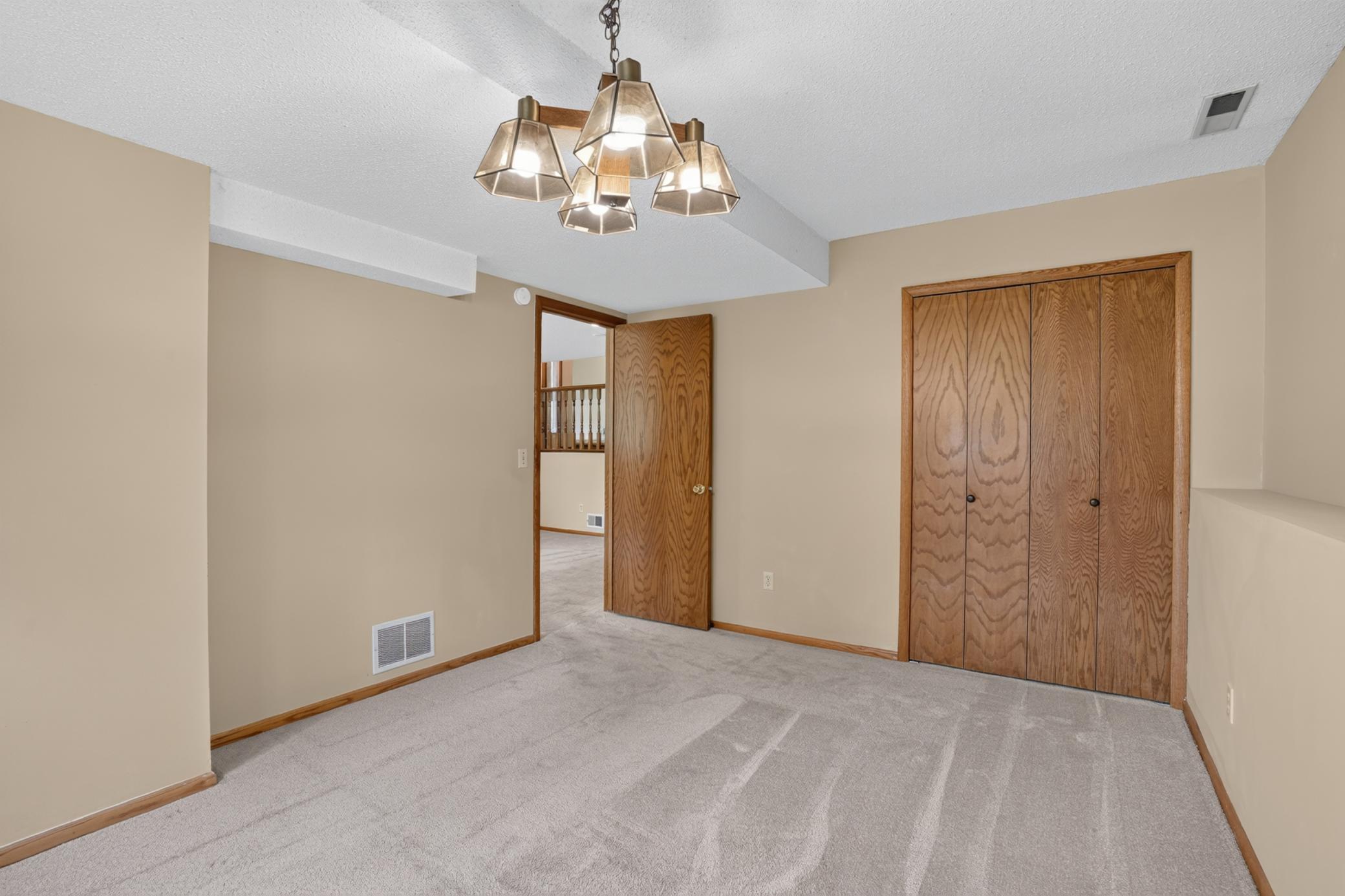 21 Carriage Lane Property Photo 34