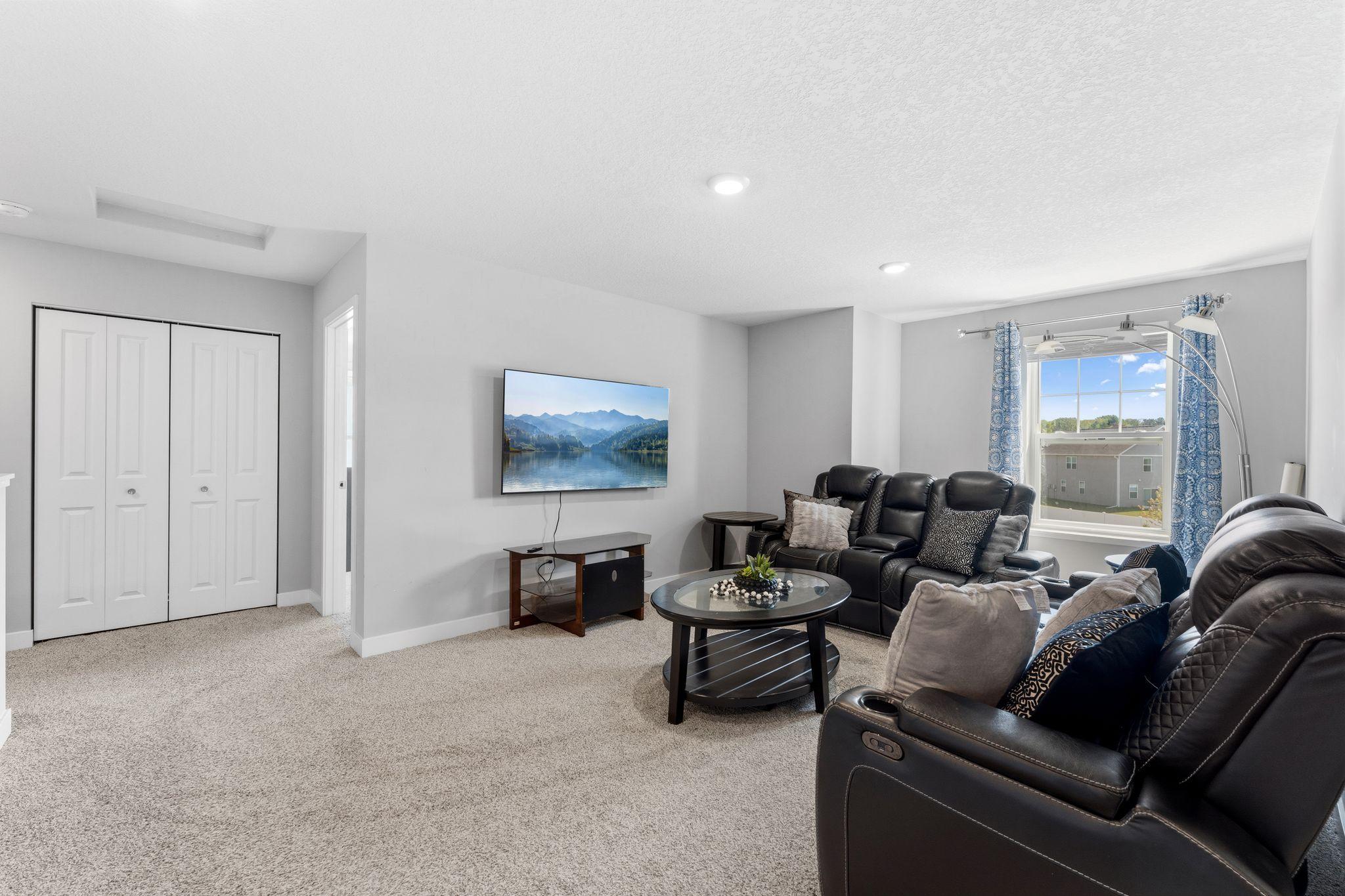 6670 Pine Arbor Boulevard S Property Photo 11