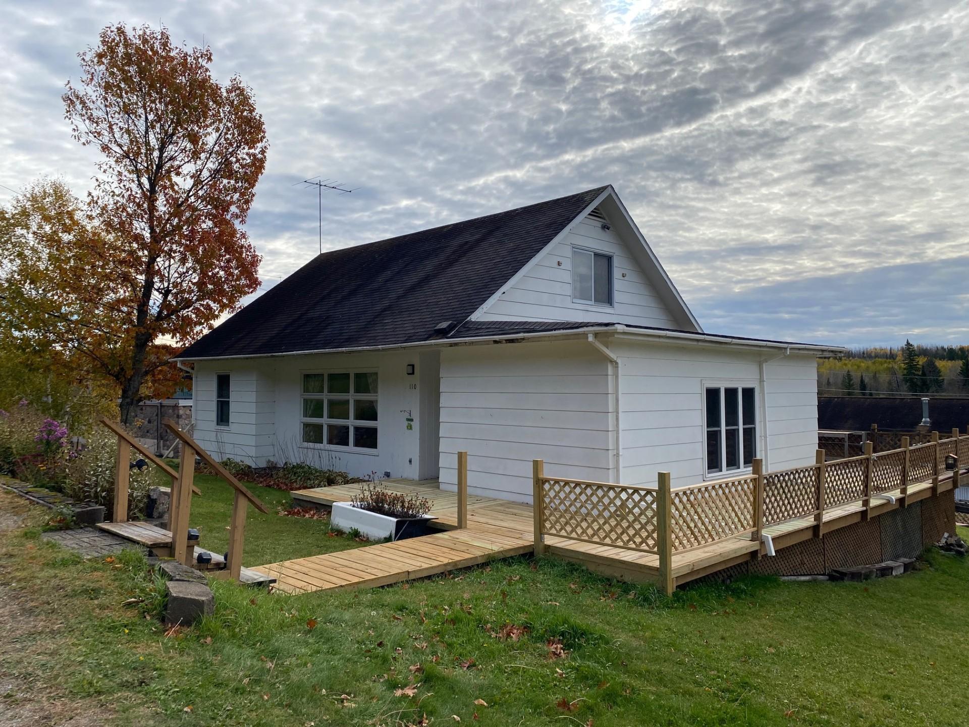 110 3rd Street N Property Photo 3