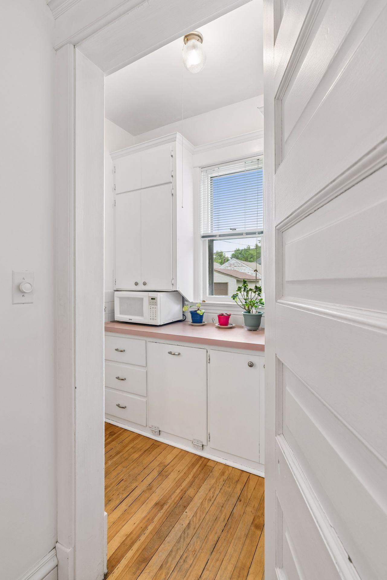 1092 15th Avenue Se Property Photo 9