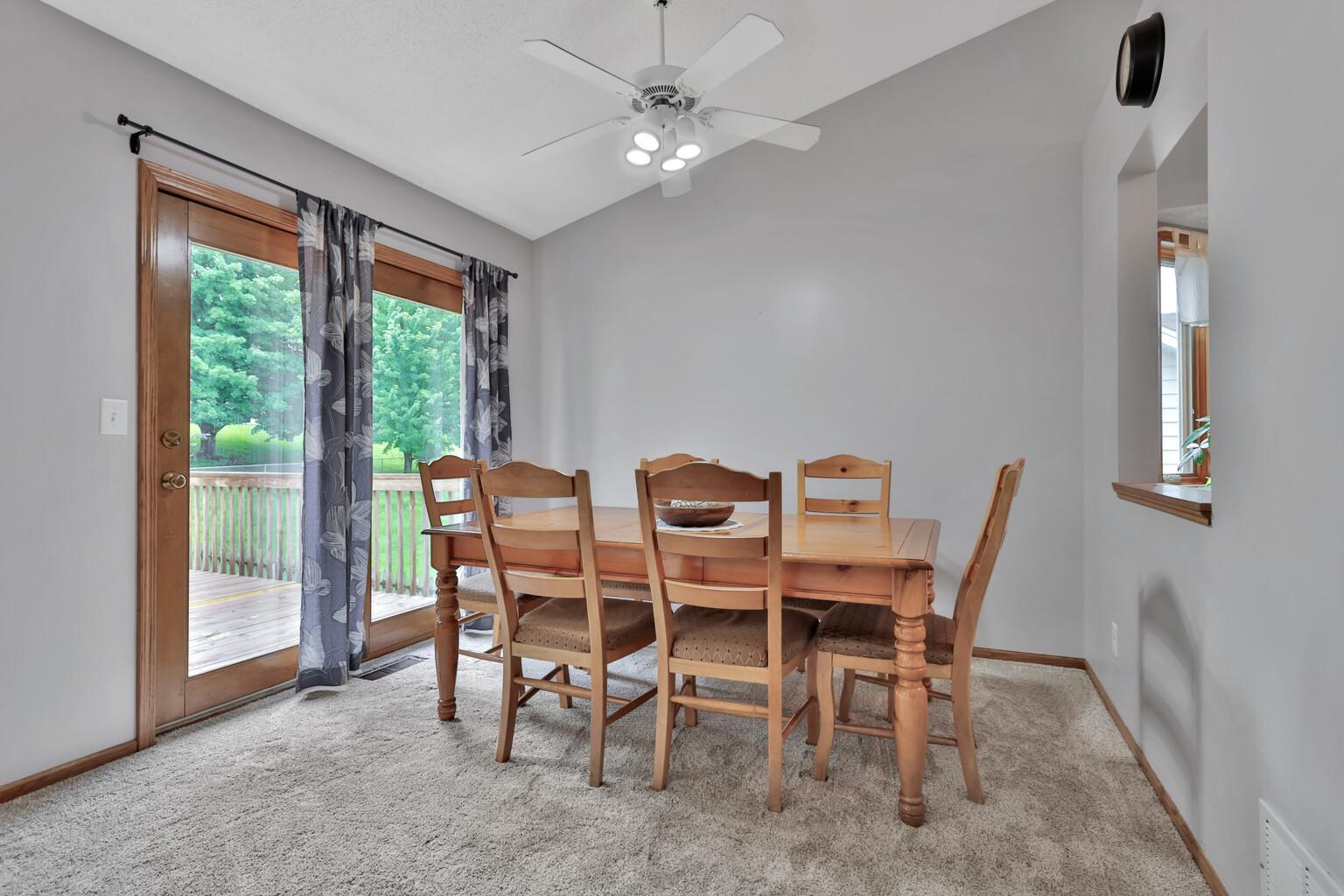 14317 Kipling Avenue S Property Photo 8