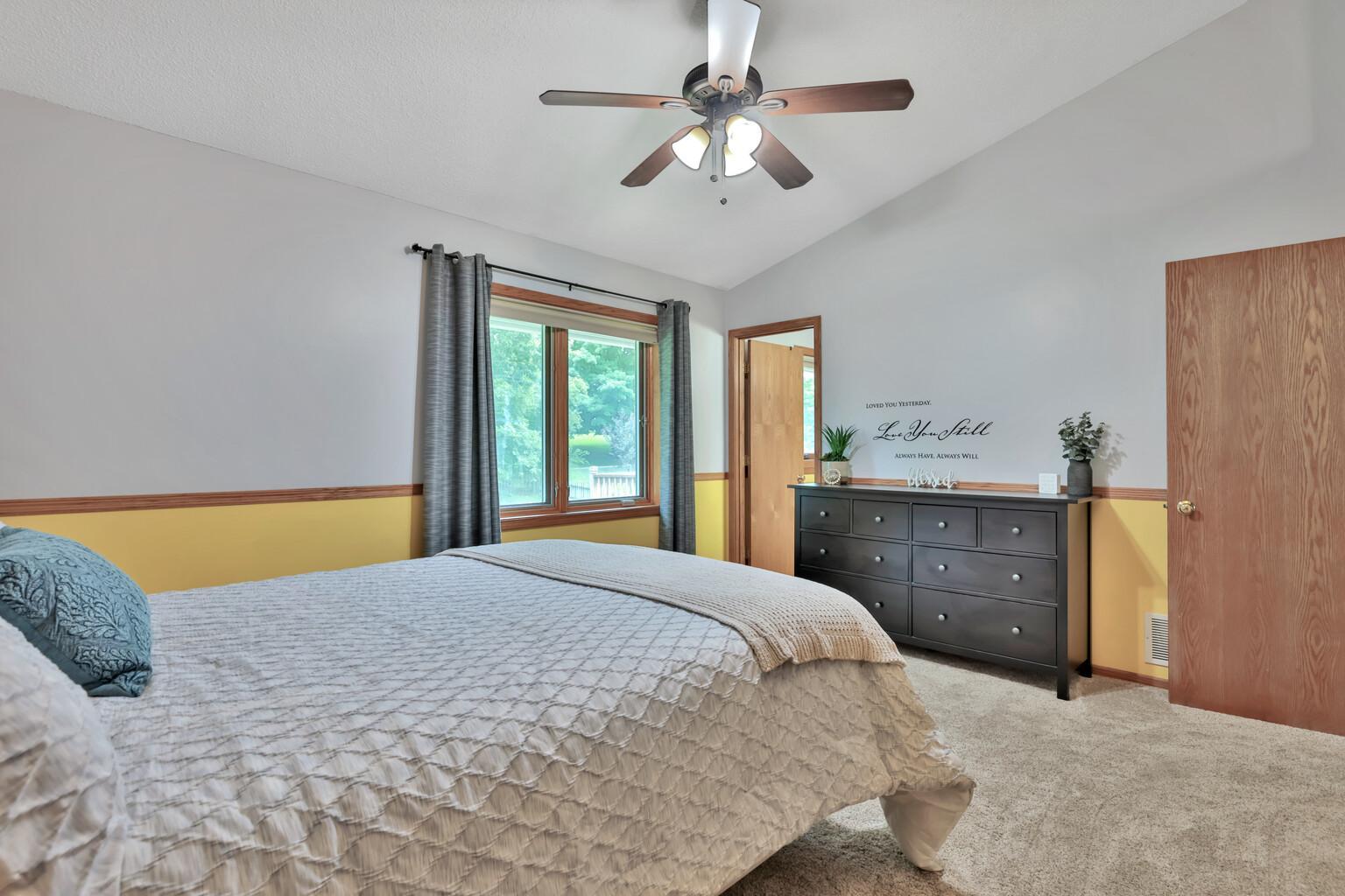 14317 Kipling Avenue S Property Photo 16