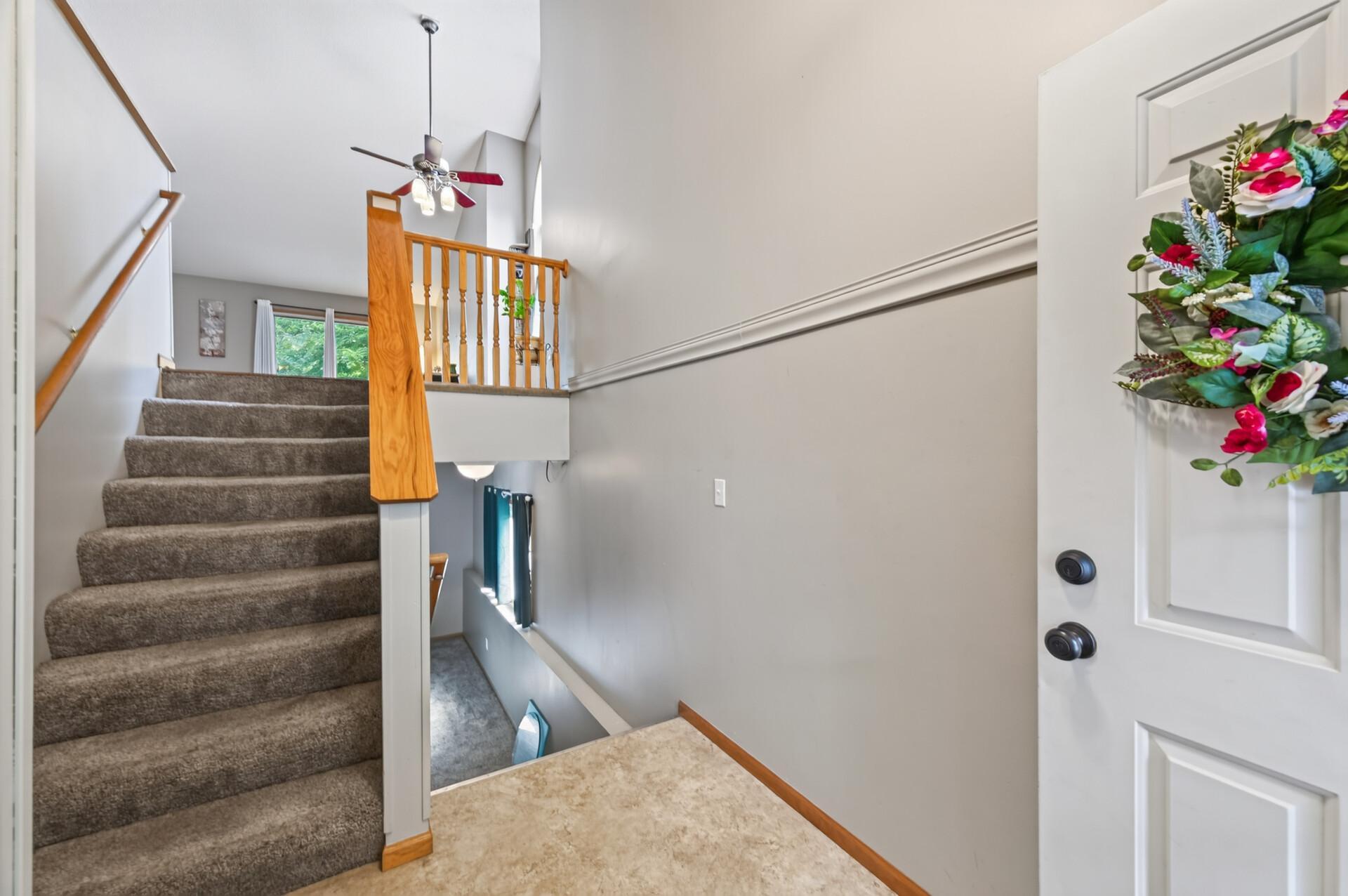 889 125th Drive Ne Property Photo 3