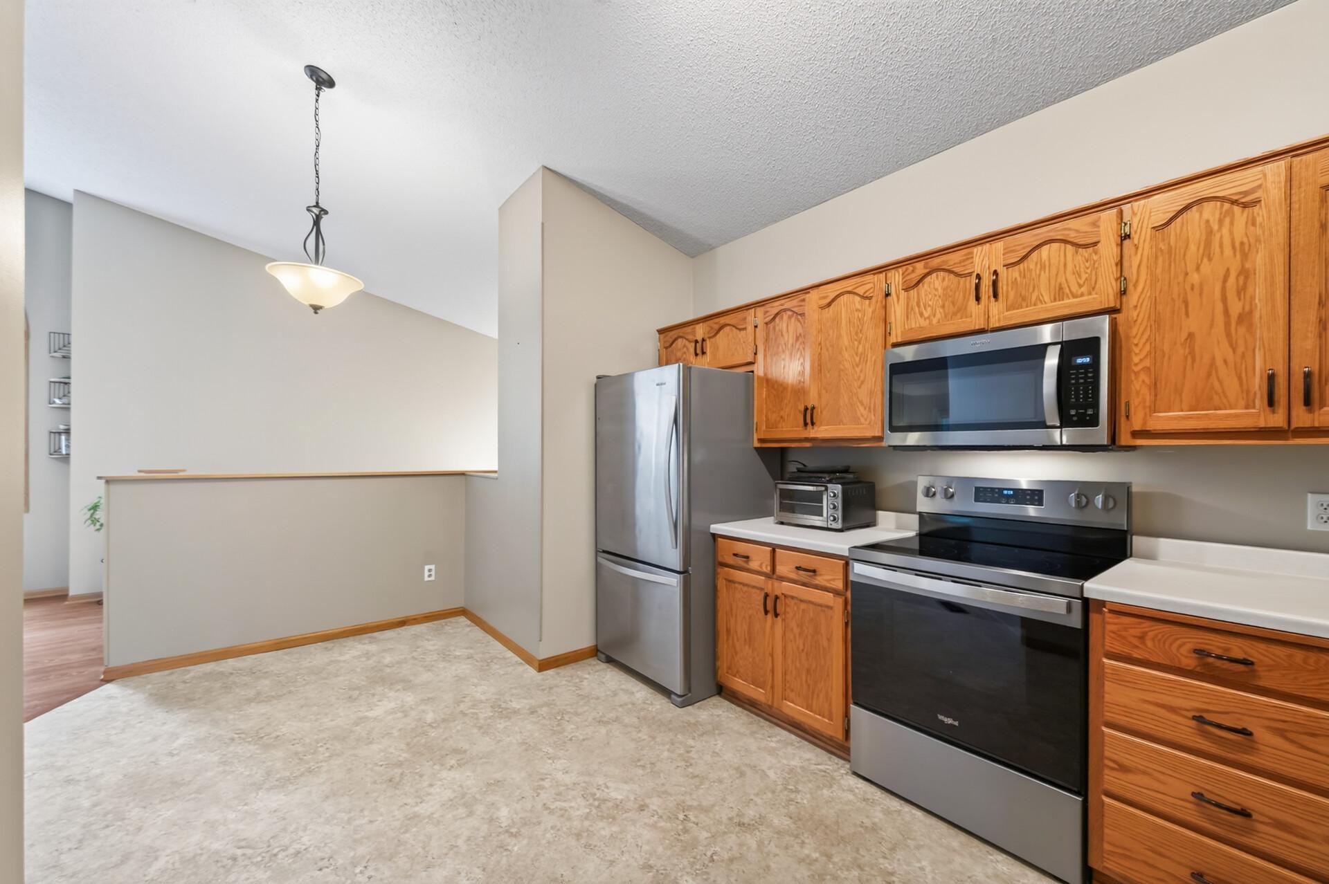 889 125th Drive Ne Property Photo 7