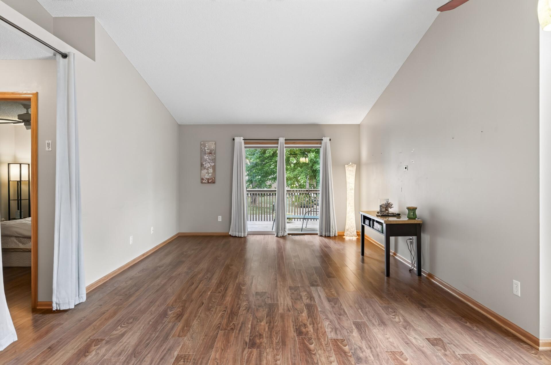 889 125th Drive Ne Property Photo 9