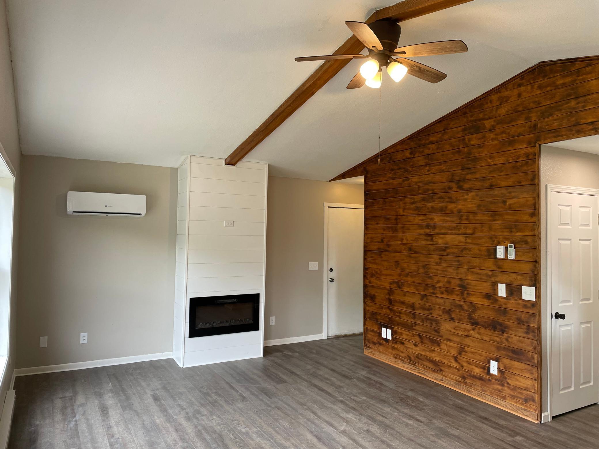 1787 108th Street Property Photo 6