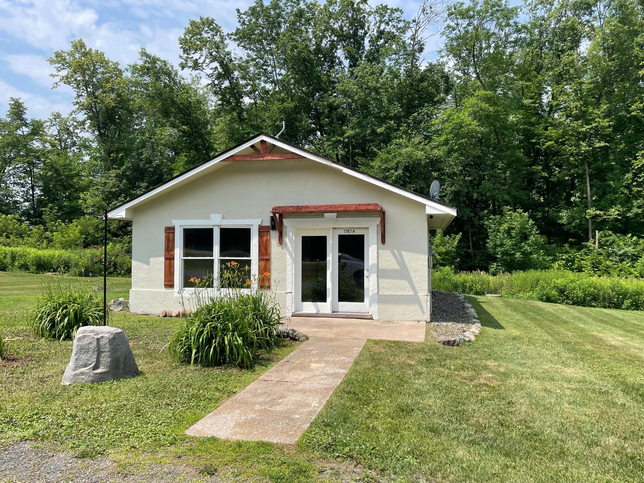 1787 108th Street Property Photo 10
