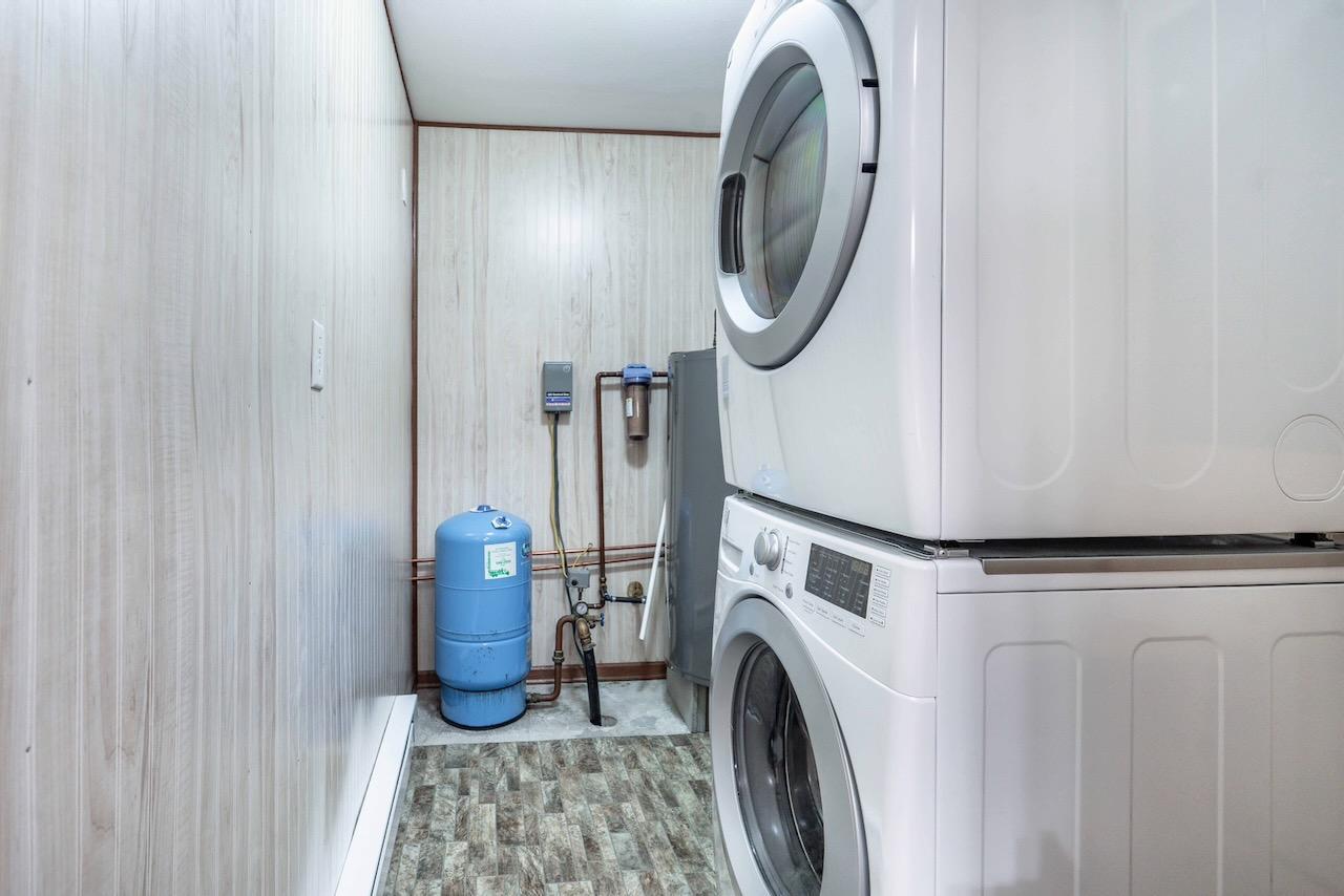 42955 165th Street Property Photo 17