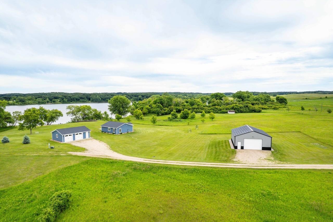 42955 165th Street Property Photo 42