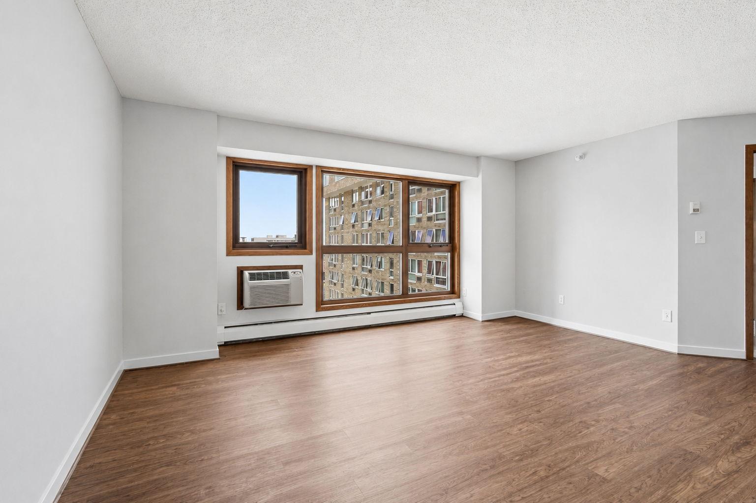433 S 7th Street 2113 Property Photo 10