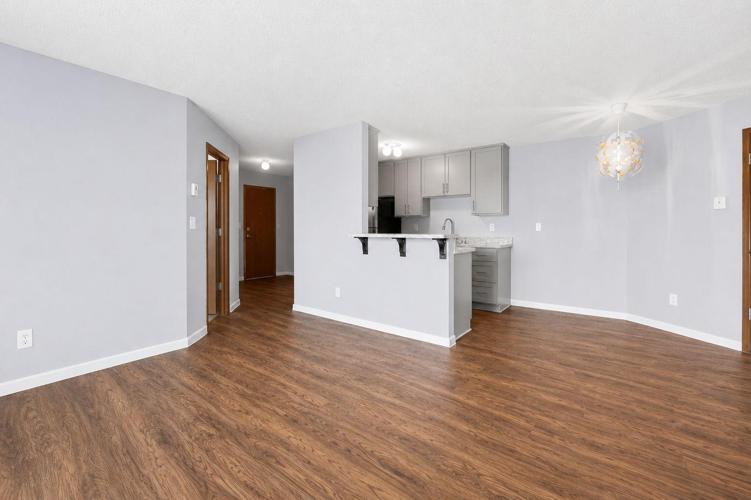 433 S 7th Street 2113 Property Photo 15