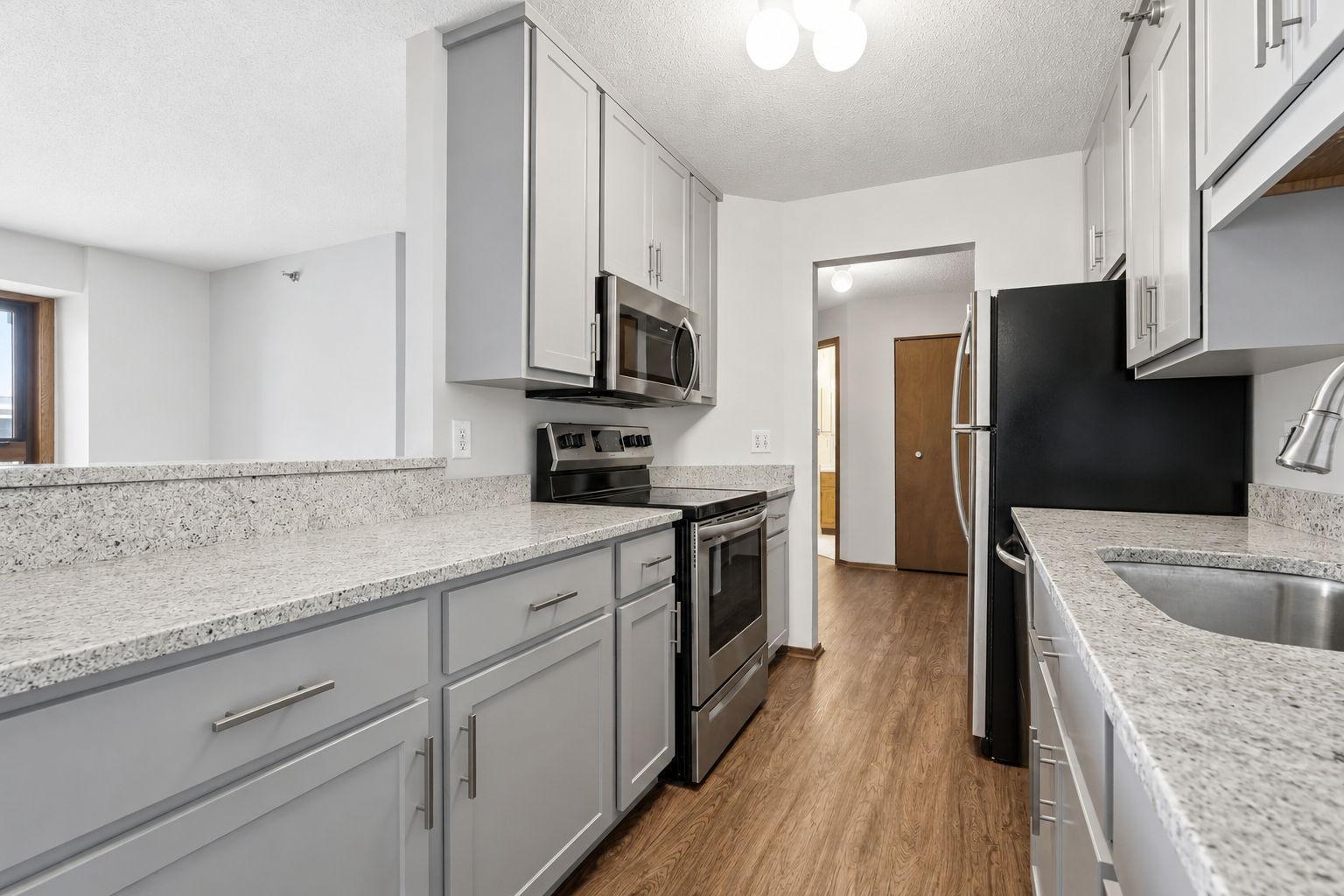 433 S 7th Street 2113 Property Photo 17