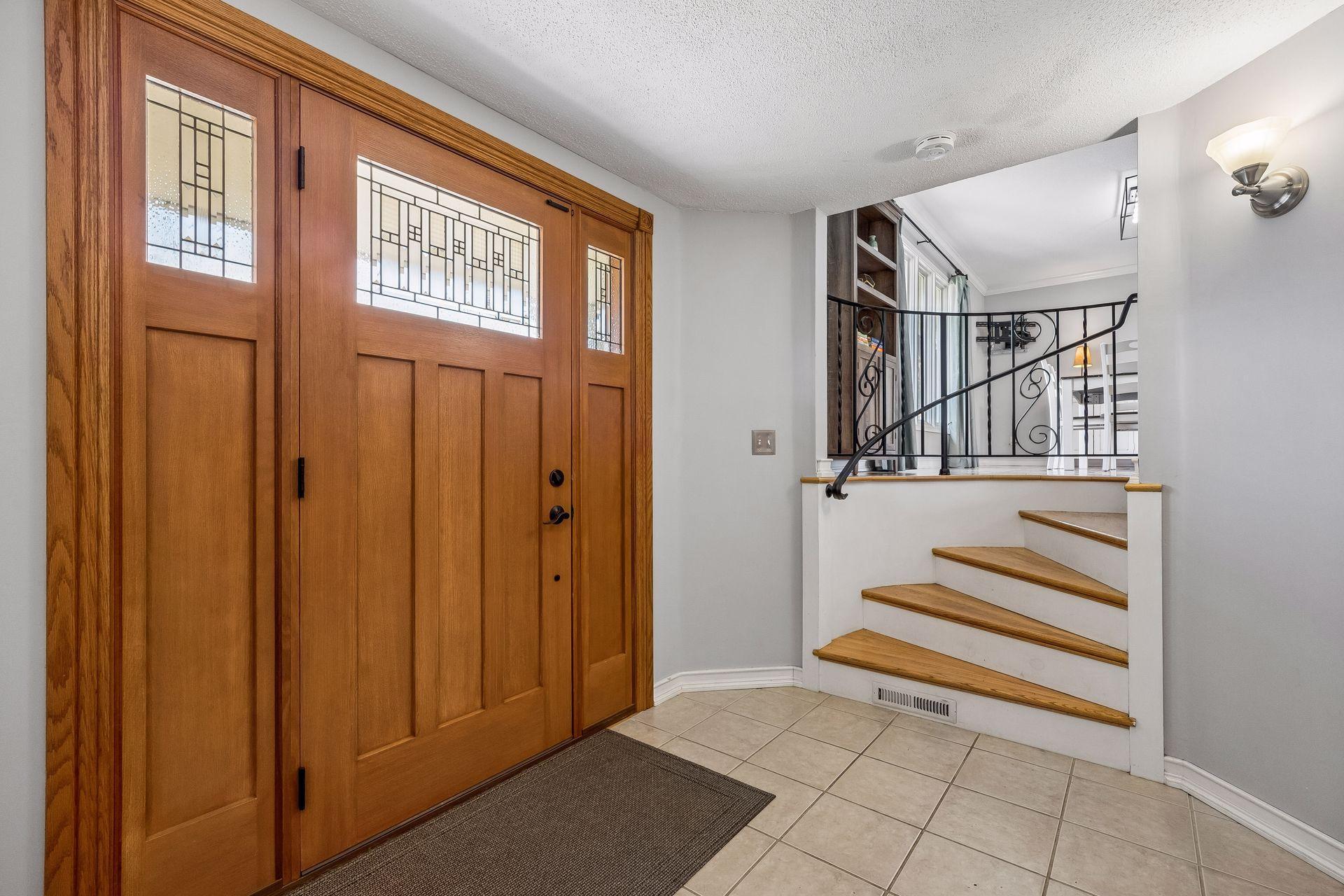 7221 Cornelia Drive Property Photo 4