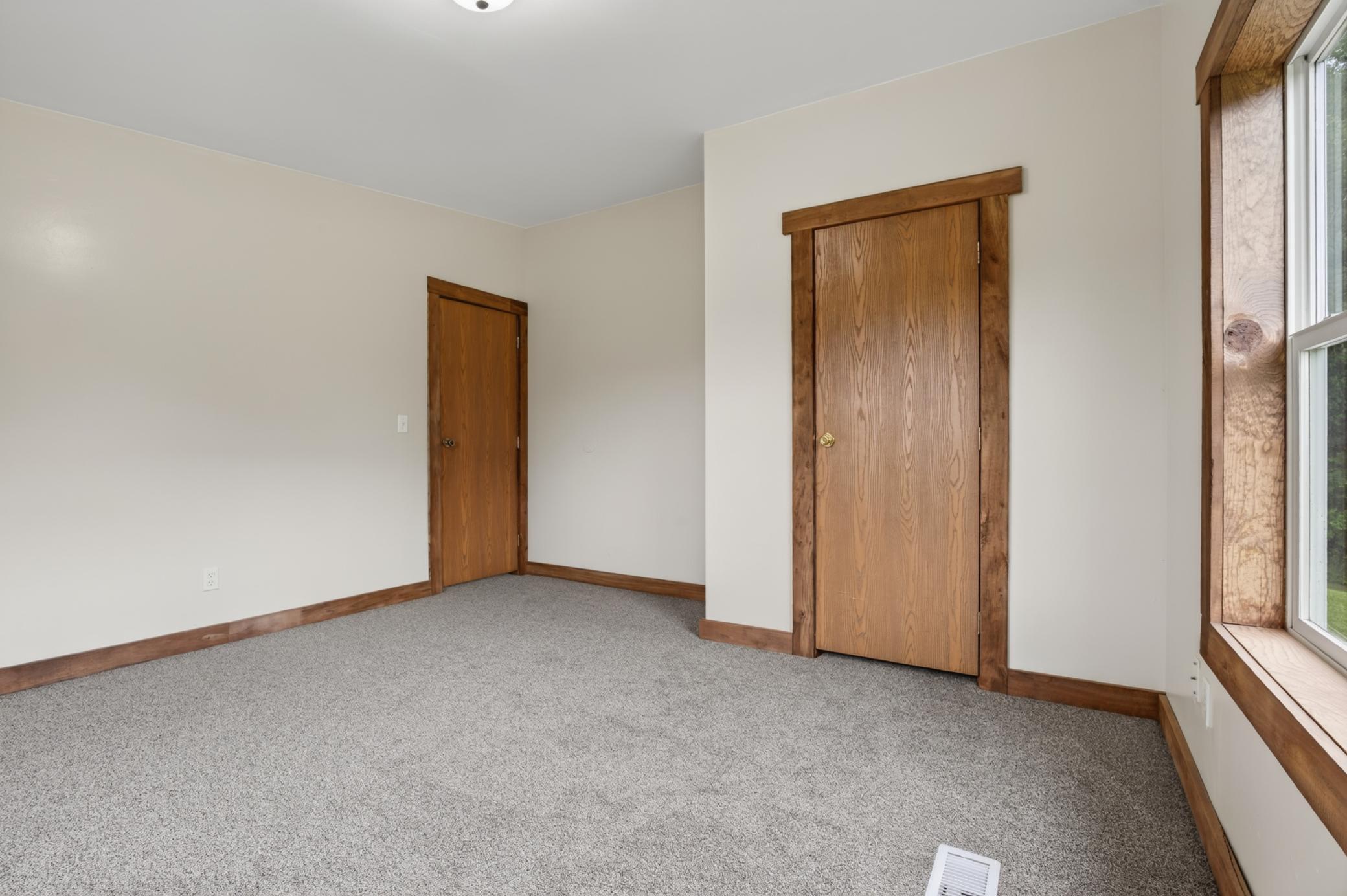 21671 Edwards Drive Property Photo 26