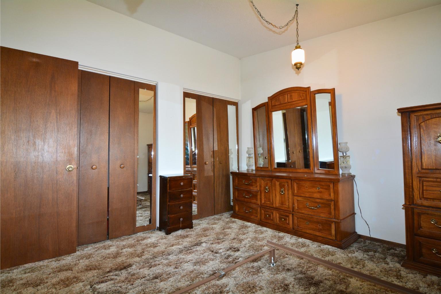 1420 1st Avenue E Property Photo 7