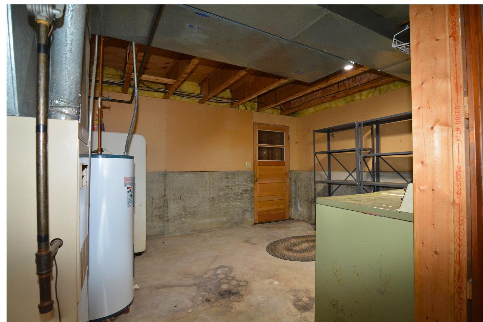 1420 1st Avenue E Property Photo 11
