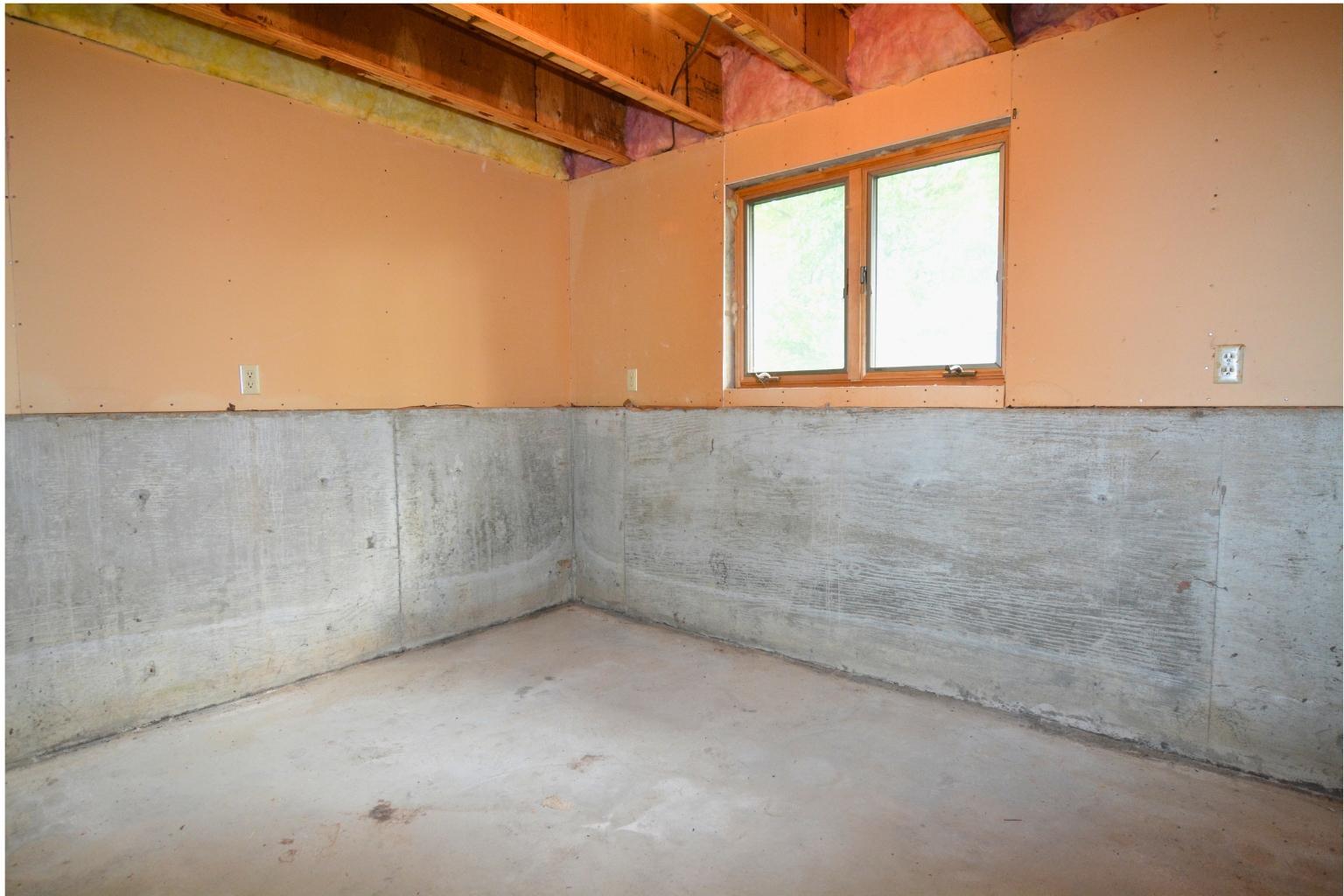 1420 1st Avenue E Property Photo 12