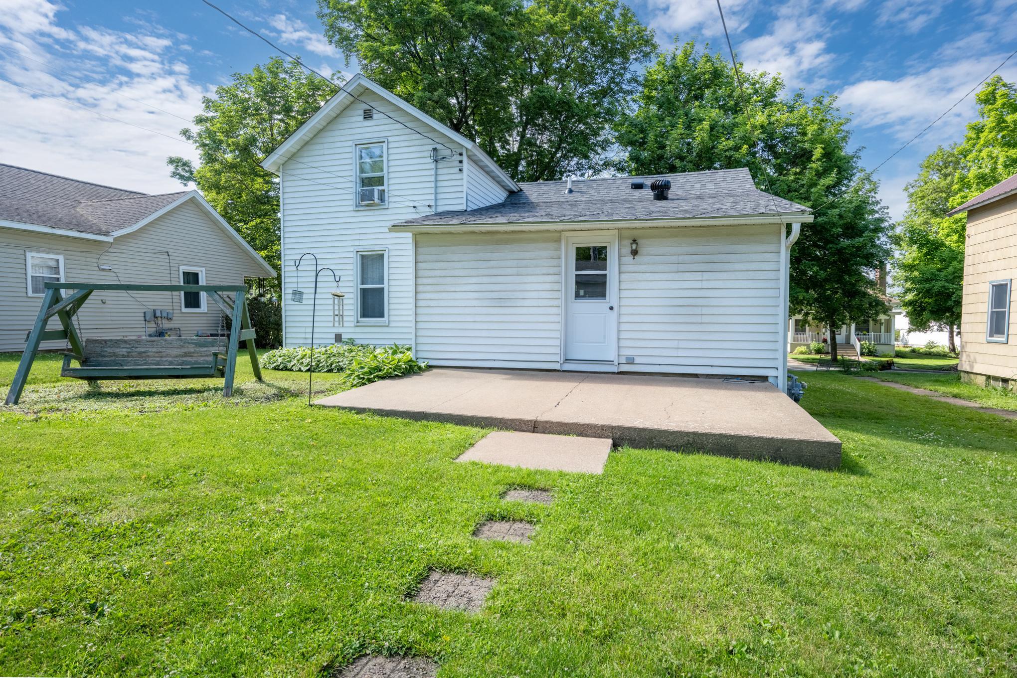 116 E Elm Street Property Photo 14