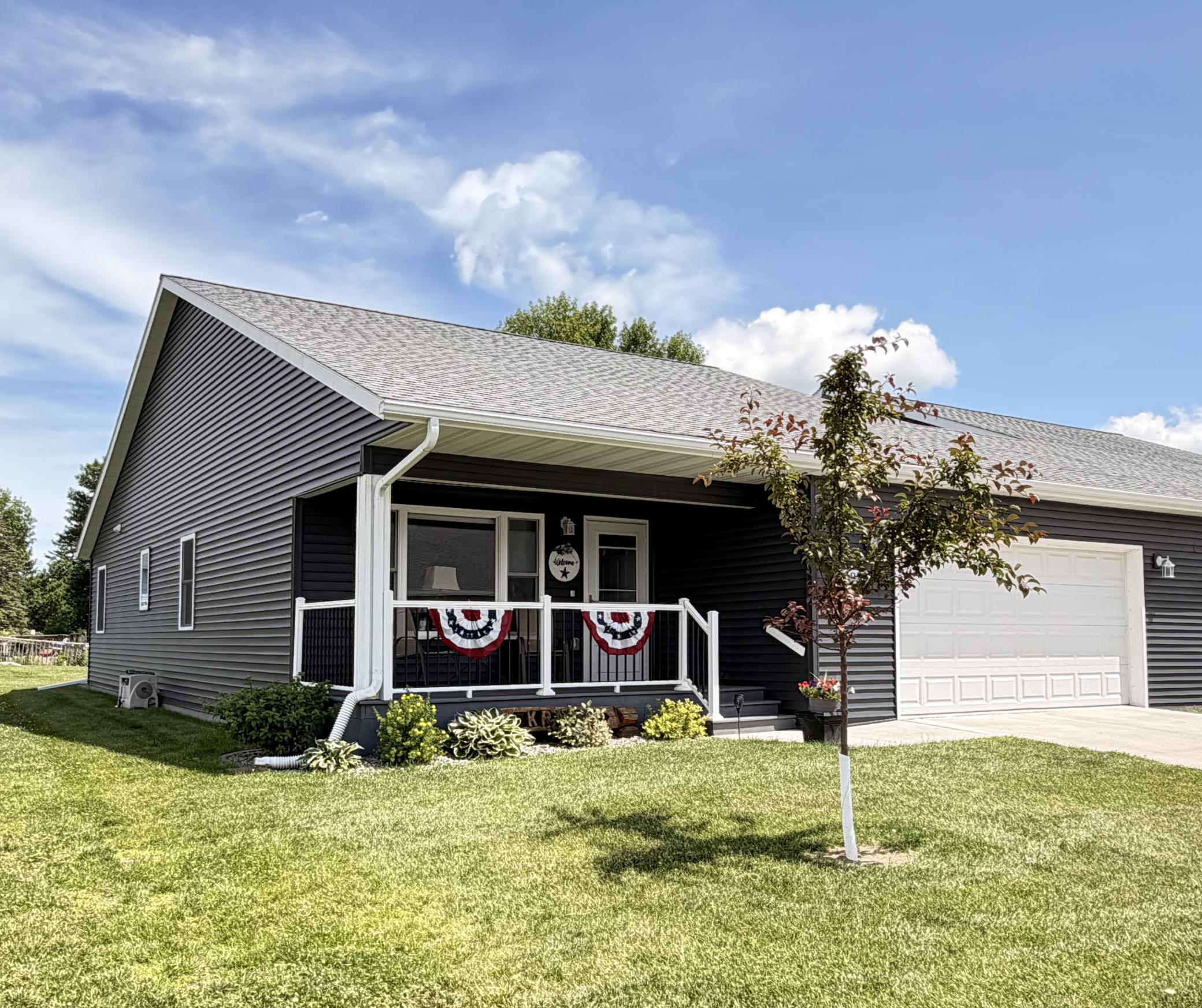 1903 Bud Road Property Photo 2