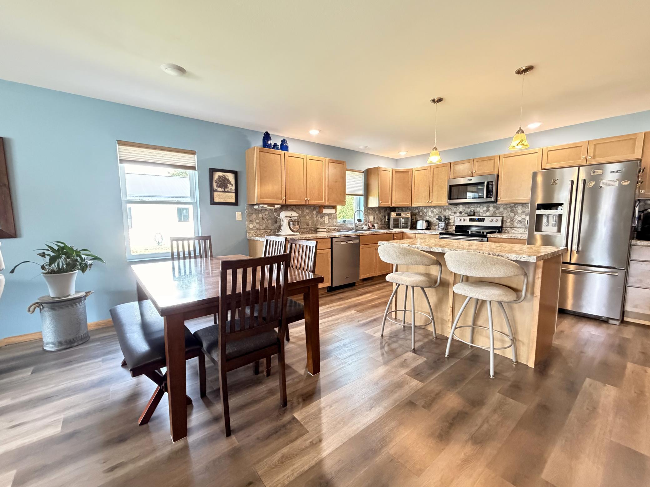 1903 Bud Road Property Photo 6
