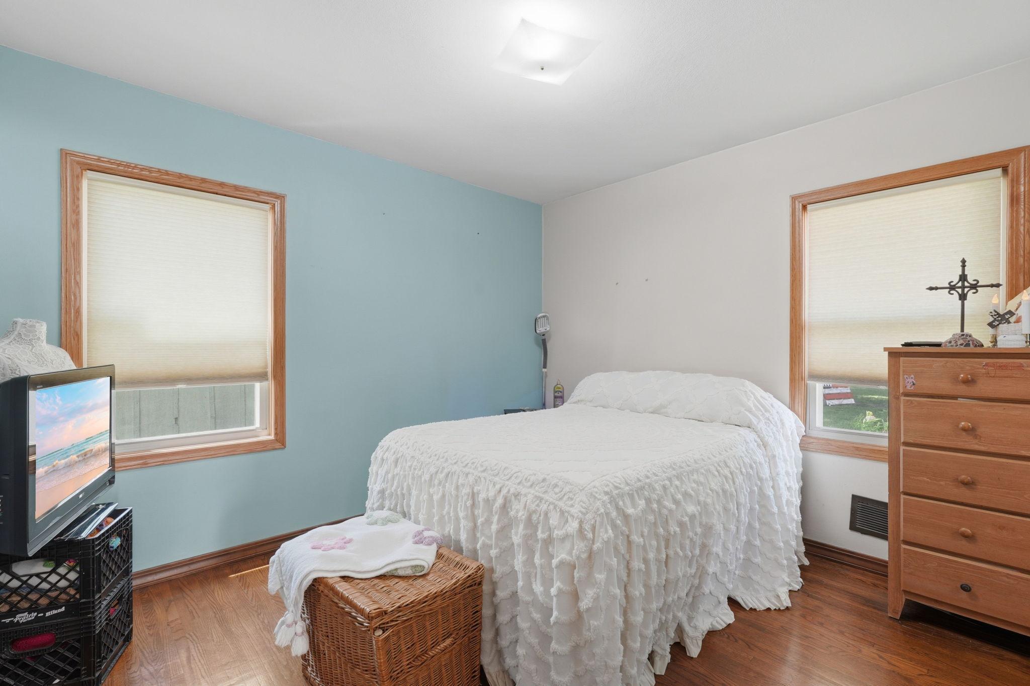 2145 County Road E E Property Photo 10