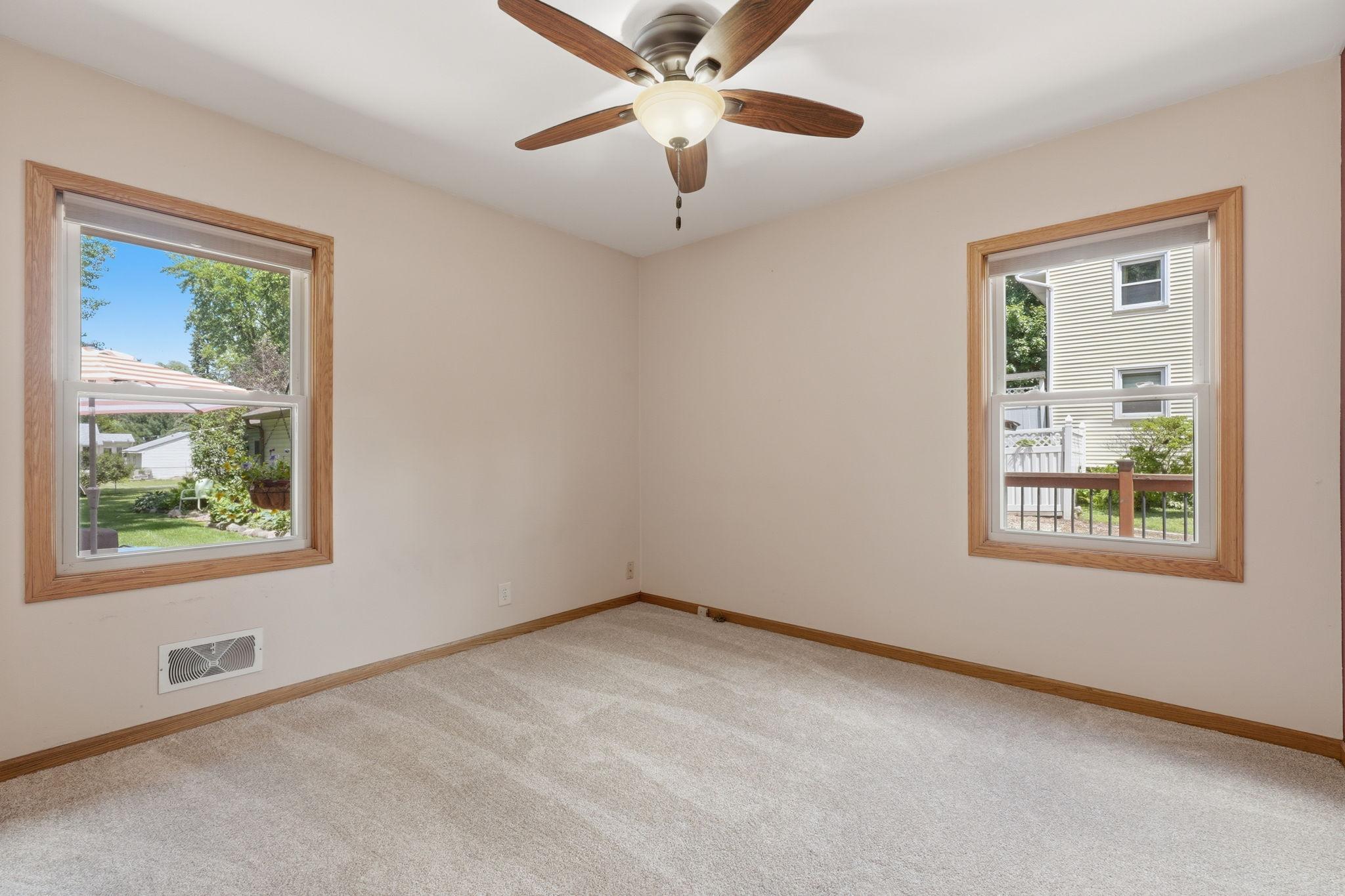 2145 County Road E E Property Photo 11