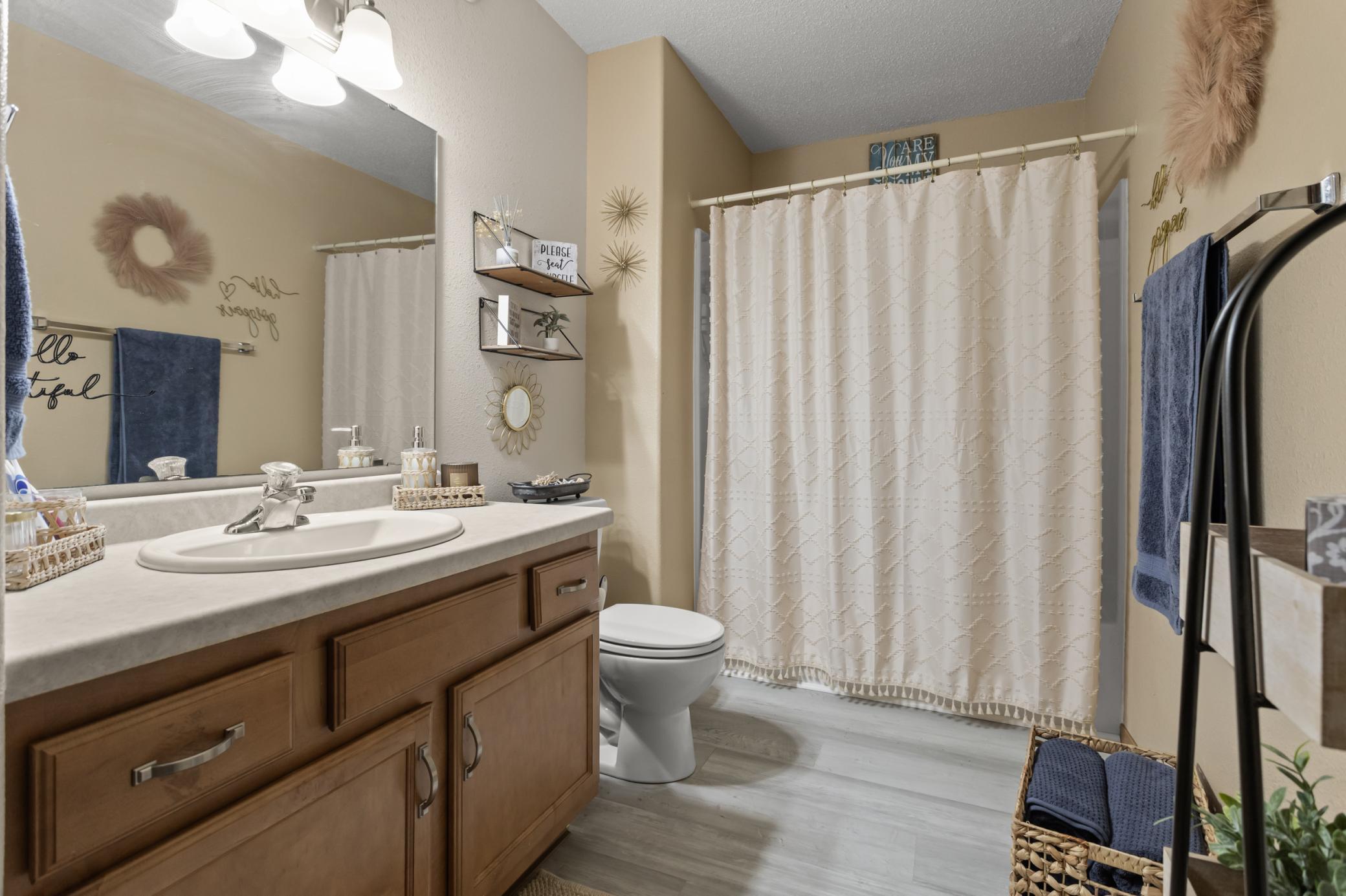 1717 13th Street E Property Photo 25