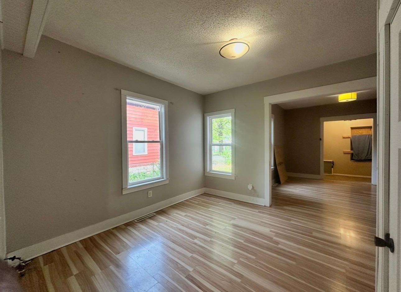 810 30th Avenue N Property Photo 1