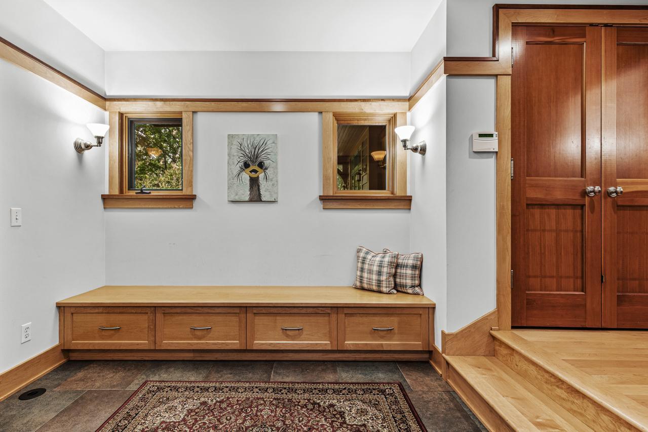 5955 Maple Forest Property Photo 15