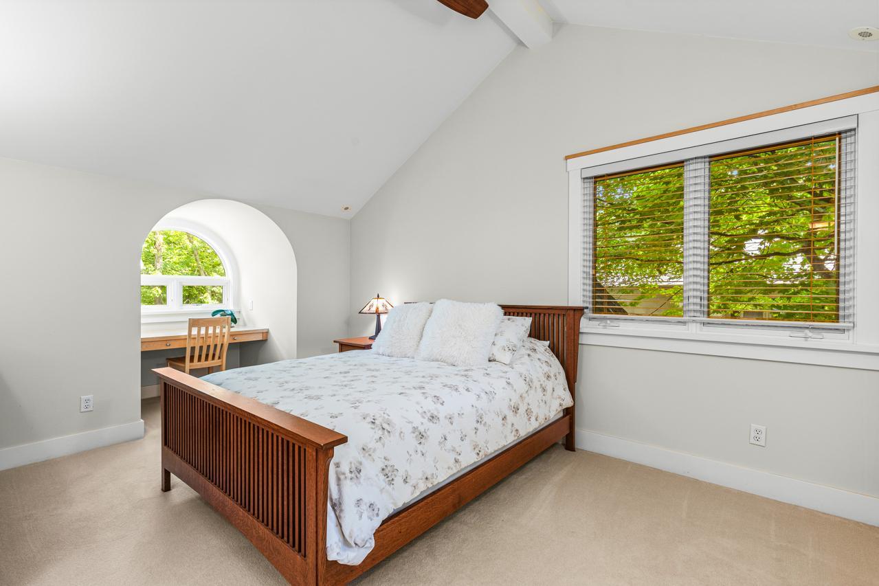 5955 Maple Forest Property Photo 19
