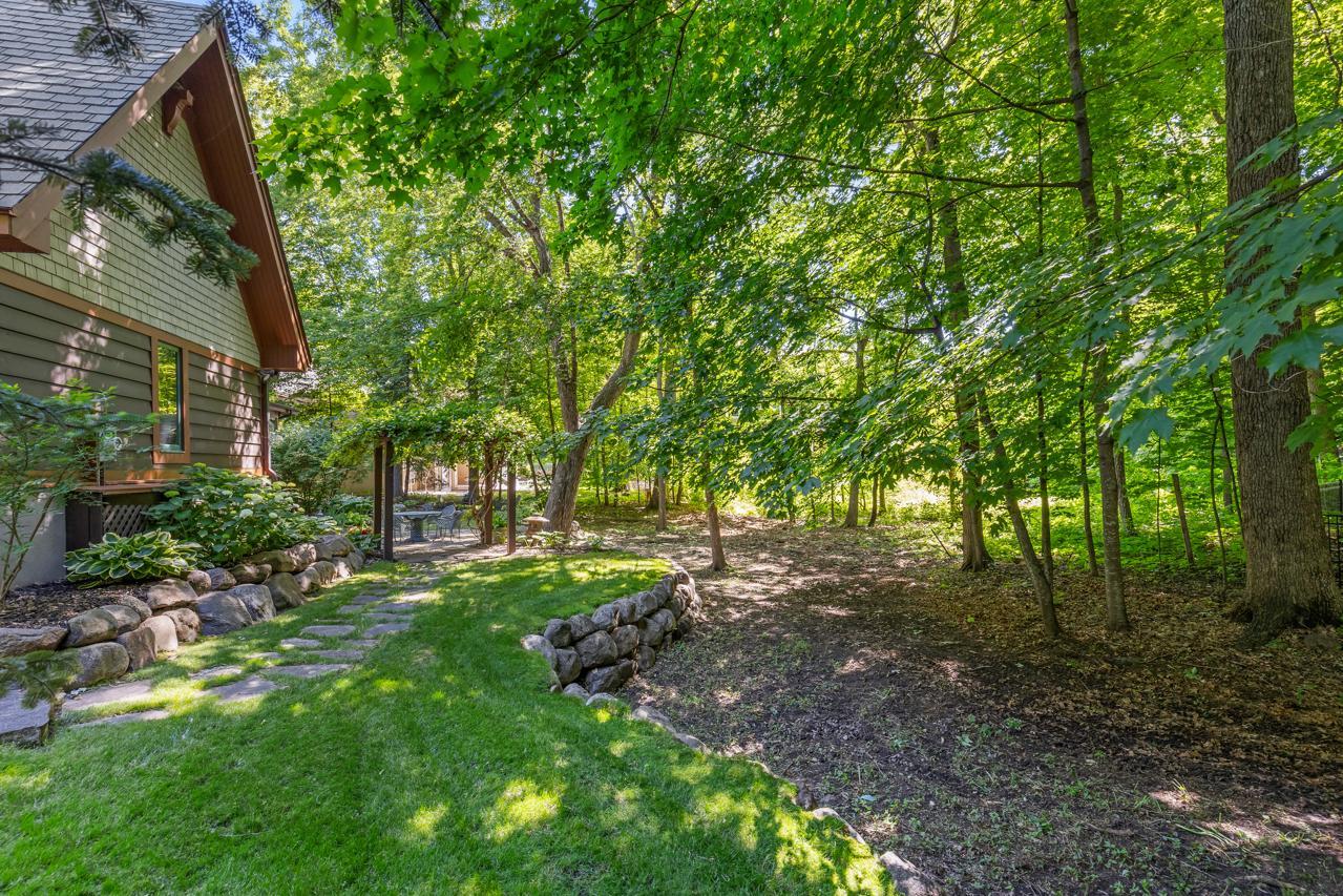 5955 Maple Forest Property Photo 29