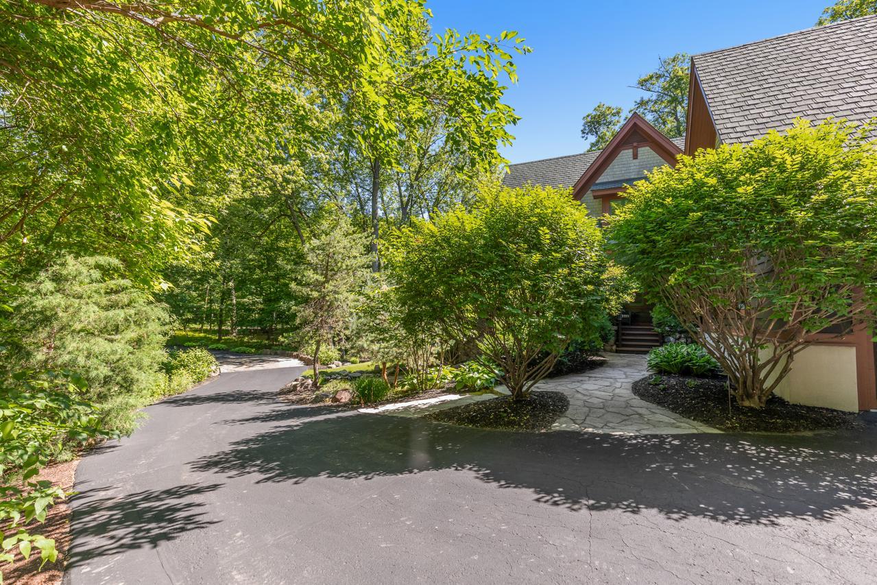 5955 Maple Forest Property Photo 34