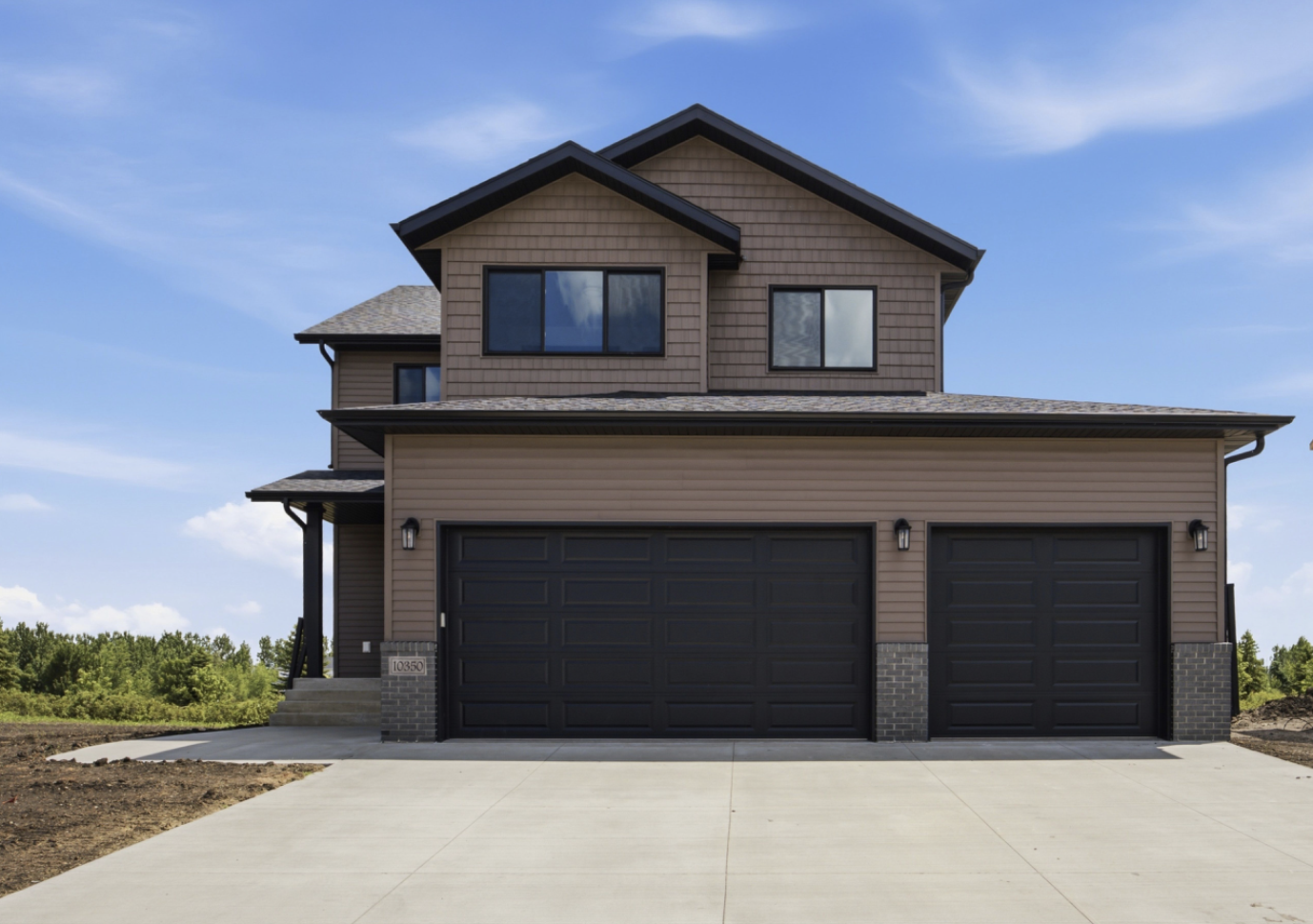 10350 Burgundy Drive Property Photo 1