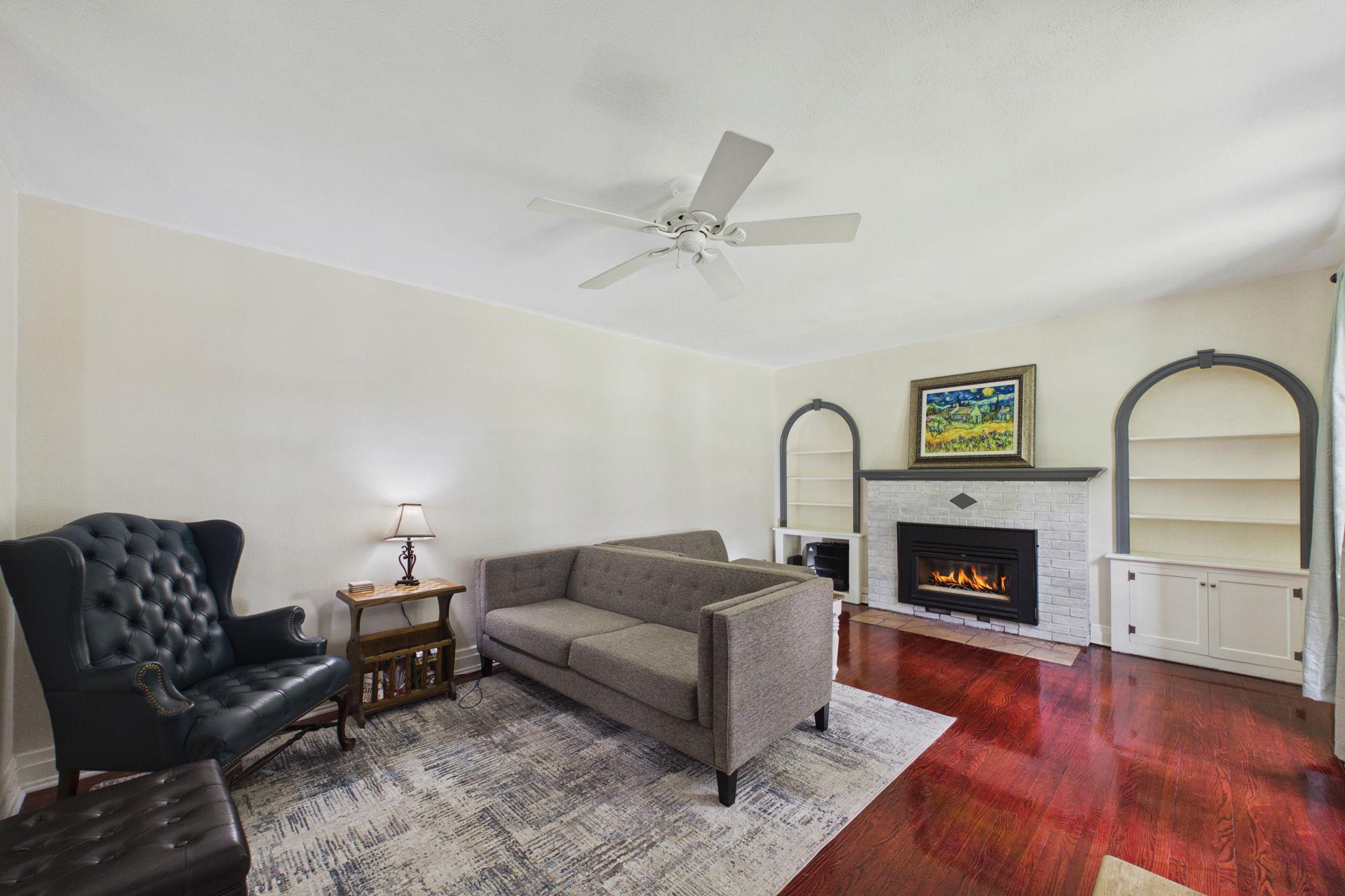 513 5th Street Property Photo 5