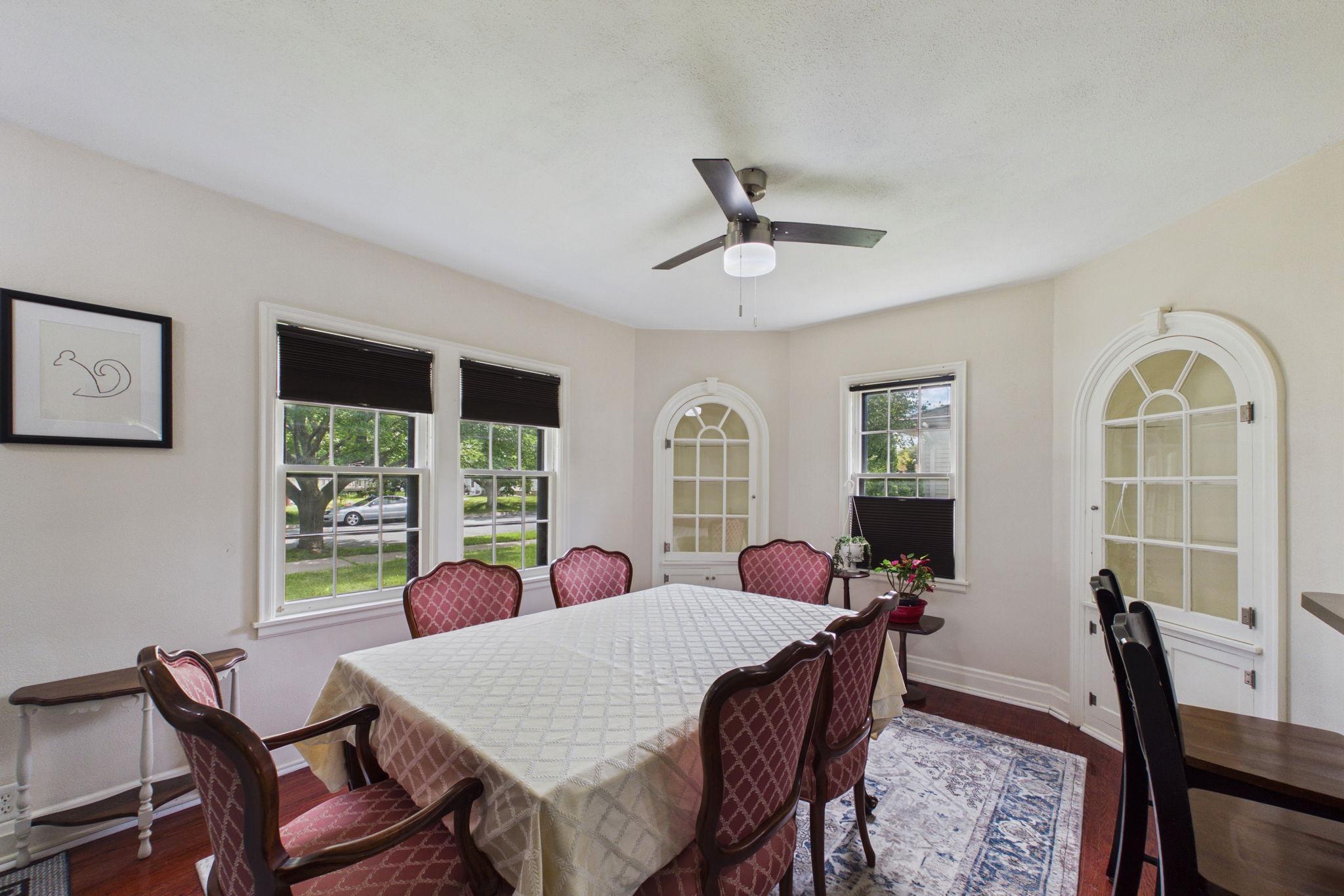 513 5th Street Property Photo 8