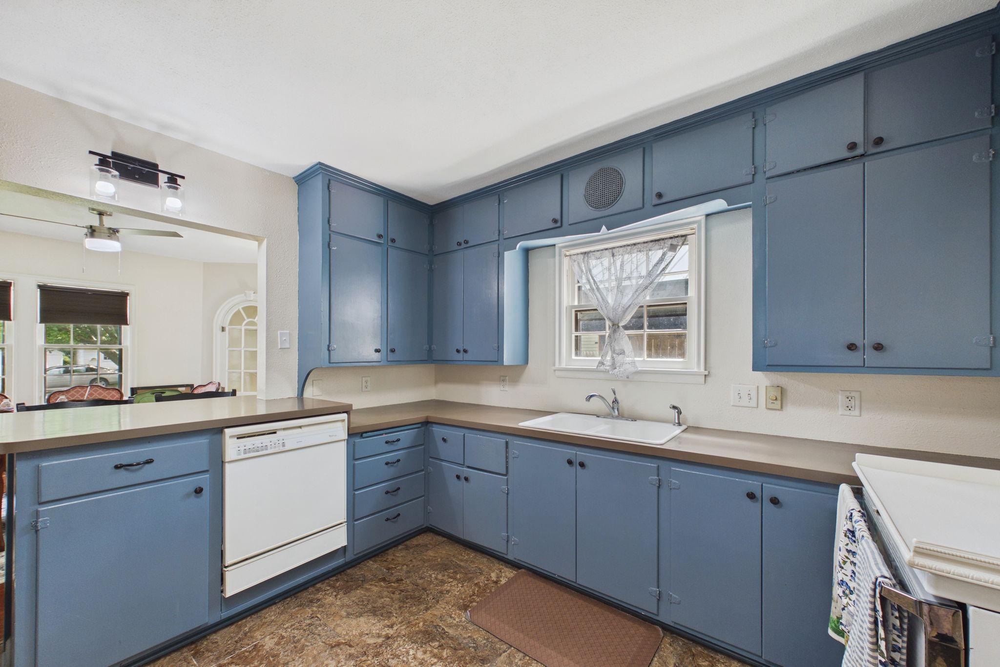513 5th Street Property Photo 11