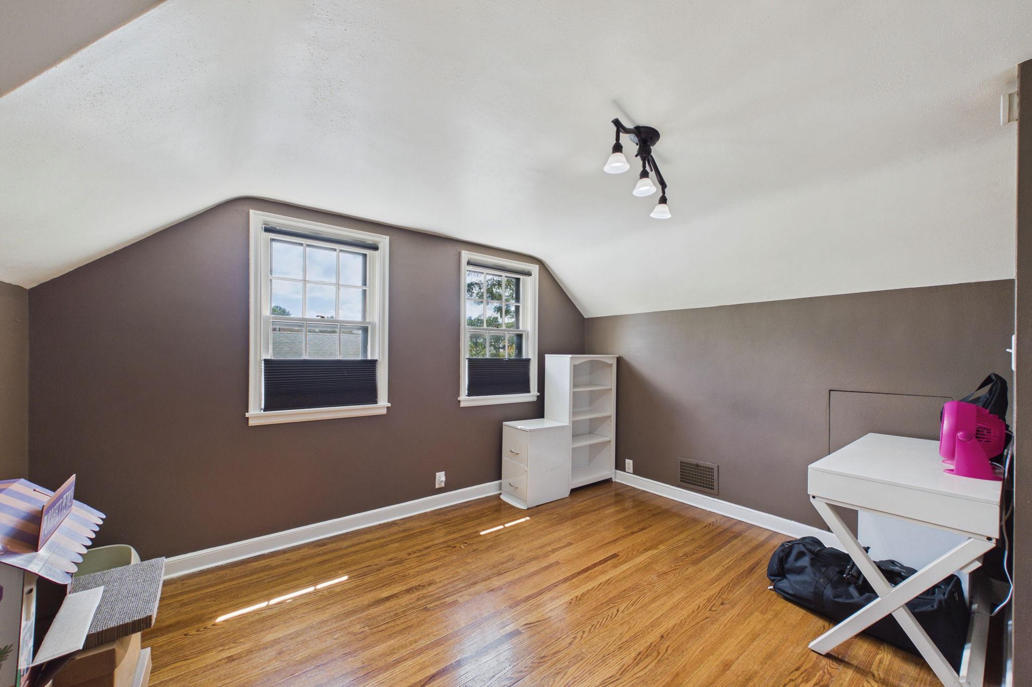 513 5th Street Property Photo 16