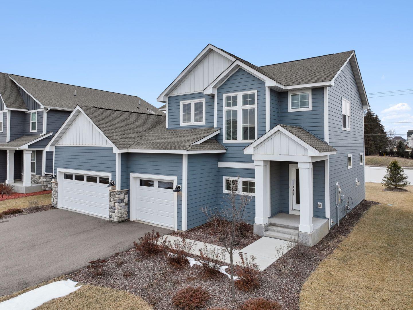 10268 Arrowwood Path Property Photo 3