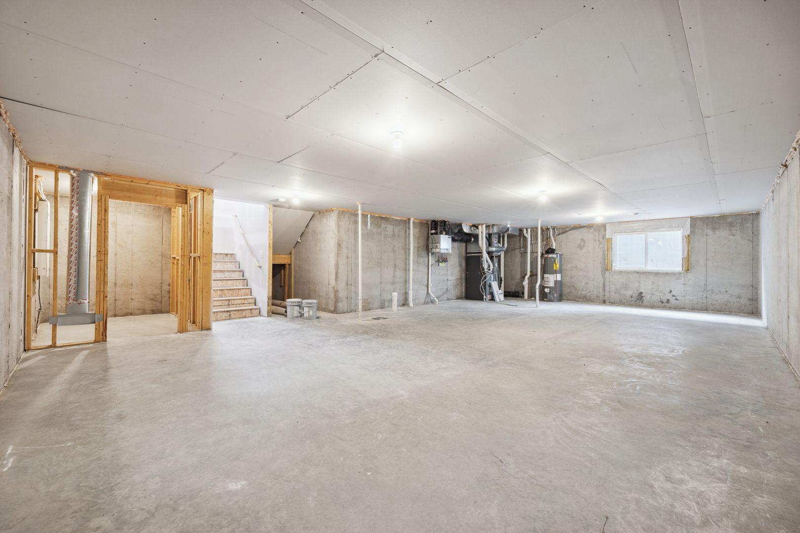 10268 Arrowwood Path Property Photo 23