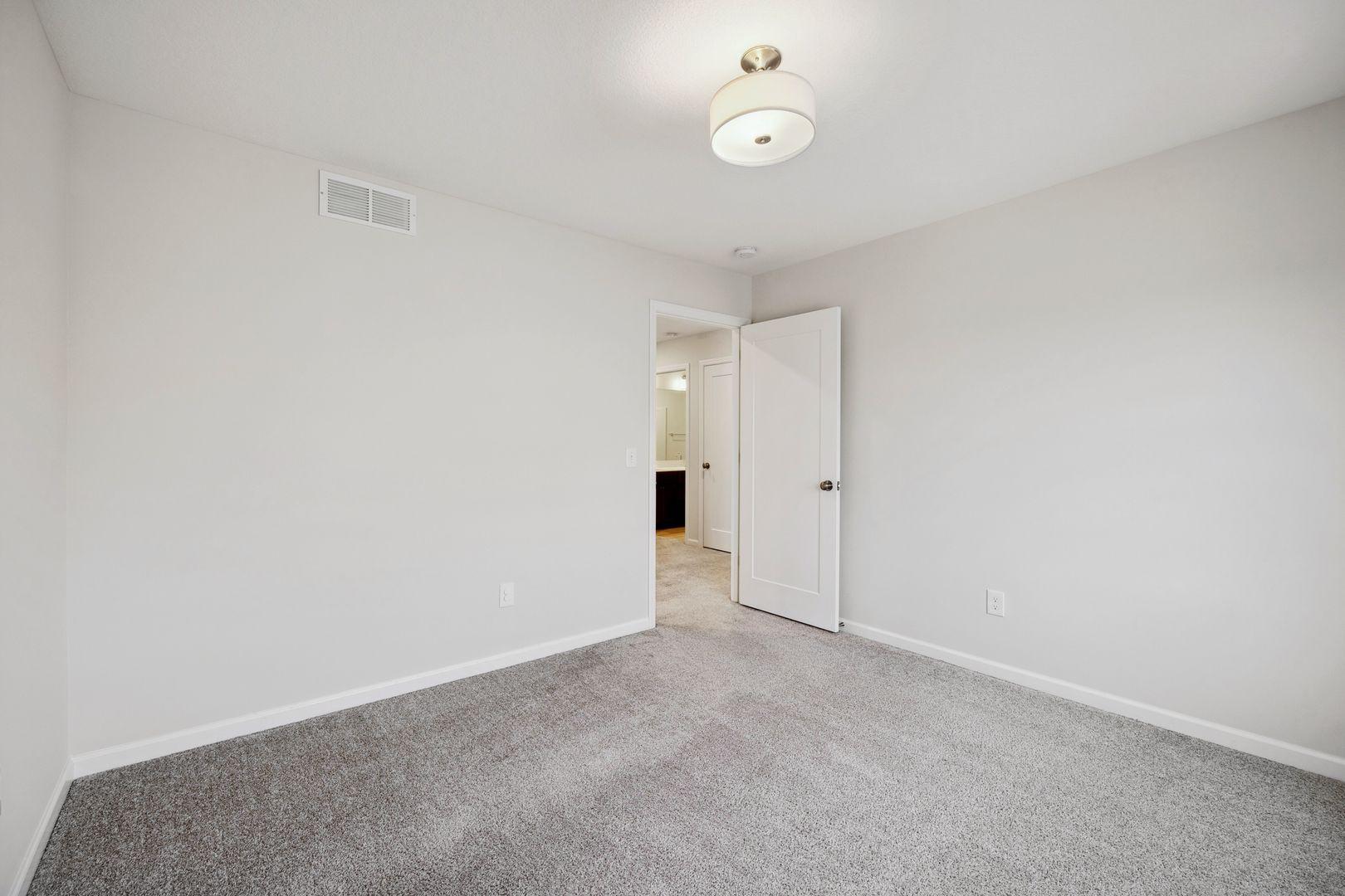 10268 Arrowwood Path Property Photo 30