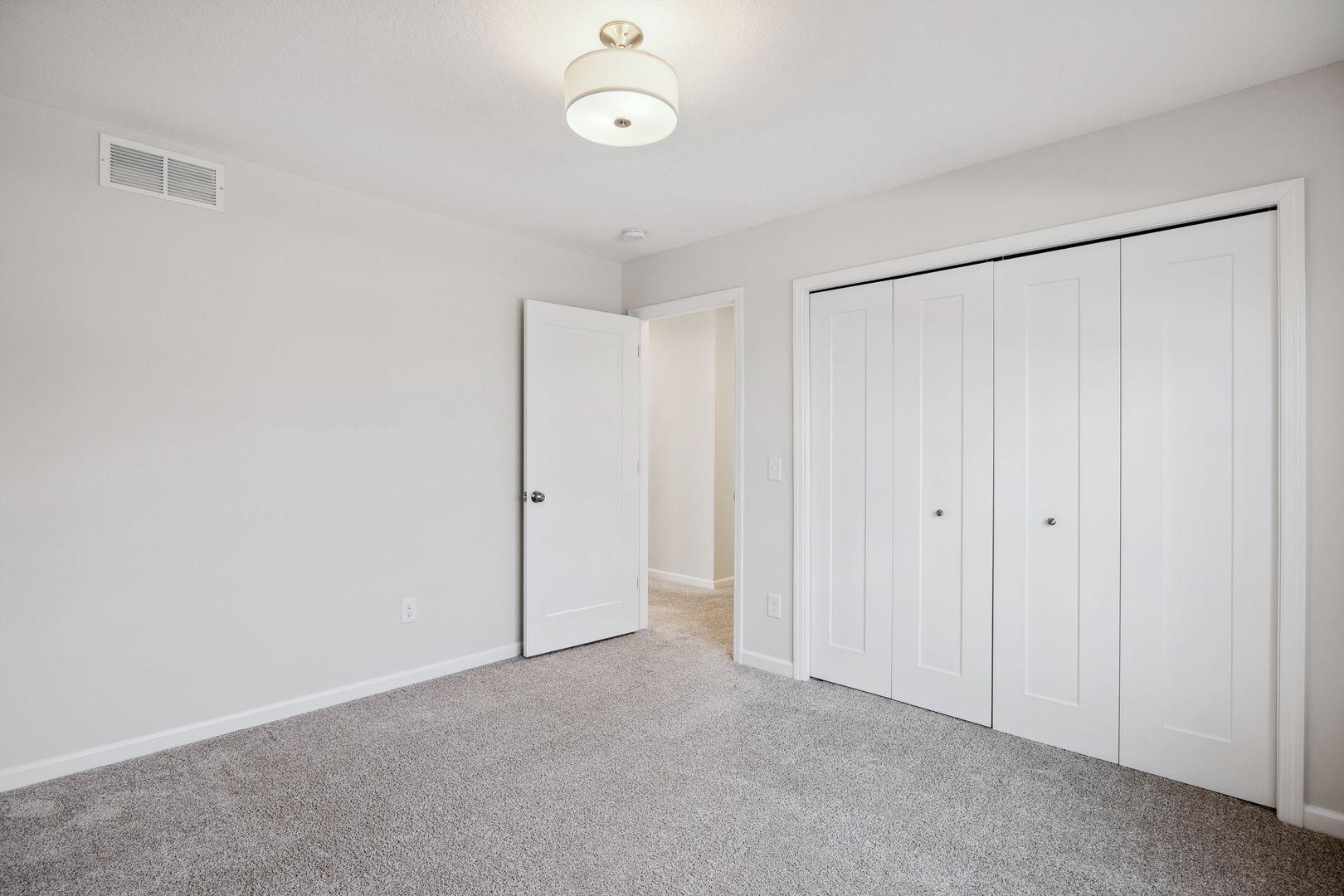 10268 Arrowwood Path Property Photo 32