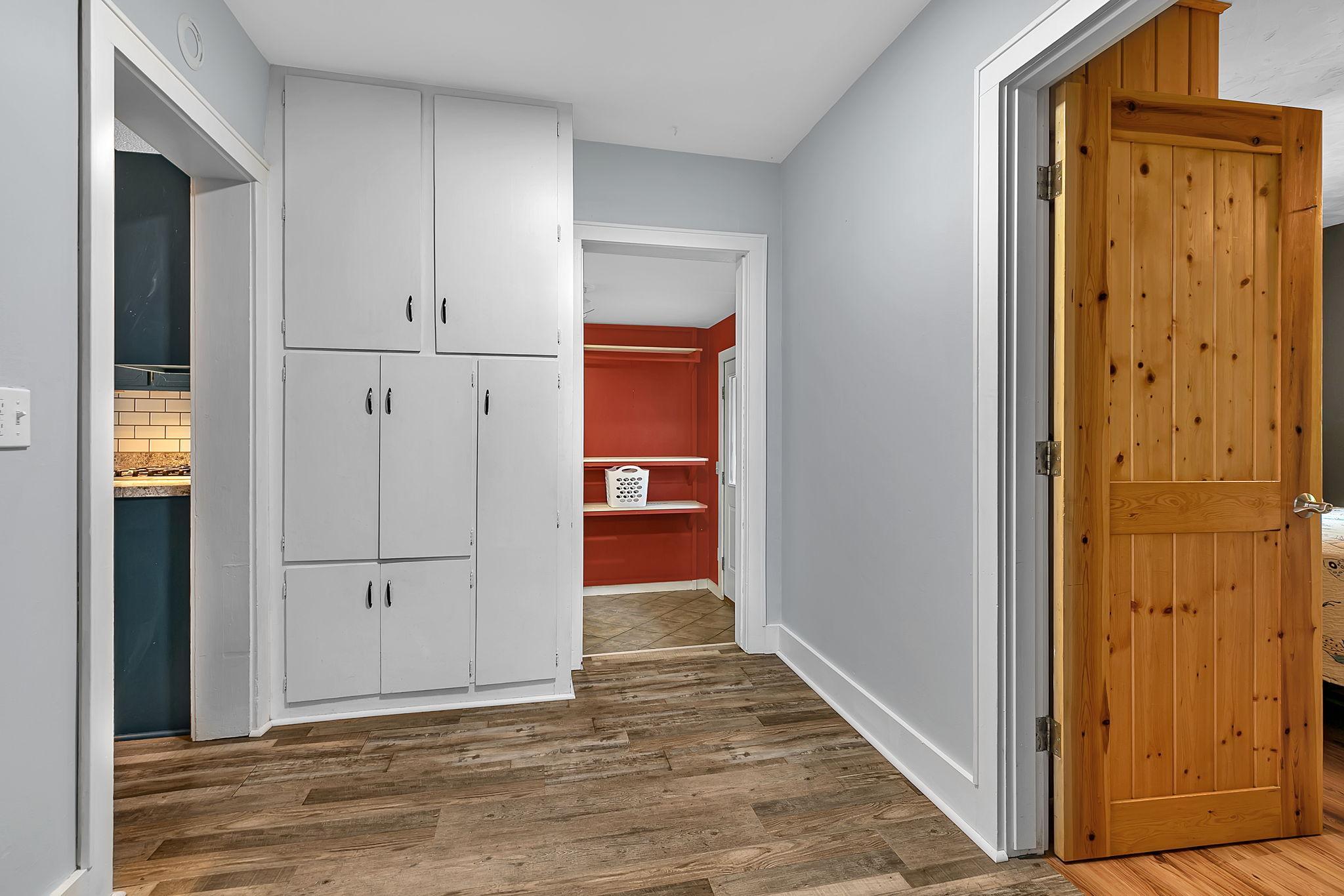 440 River Drive W Property Photo 15